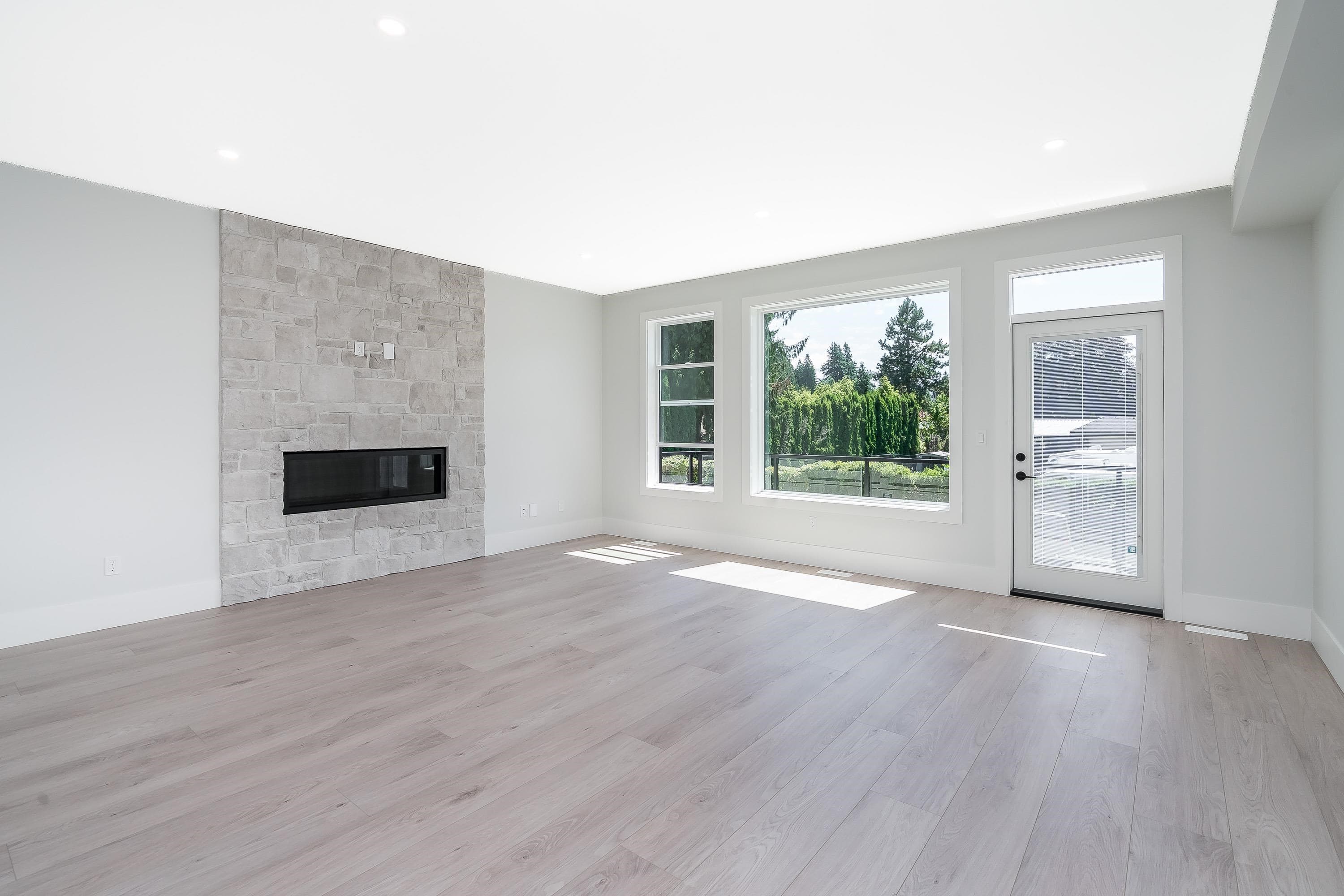 34059 Woodbine Street, Abbotsford, V2S 2R3 — photo 5