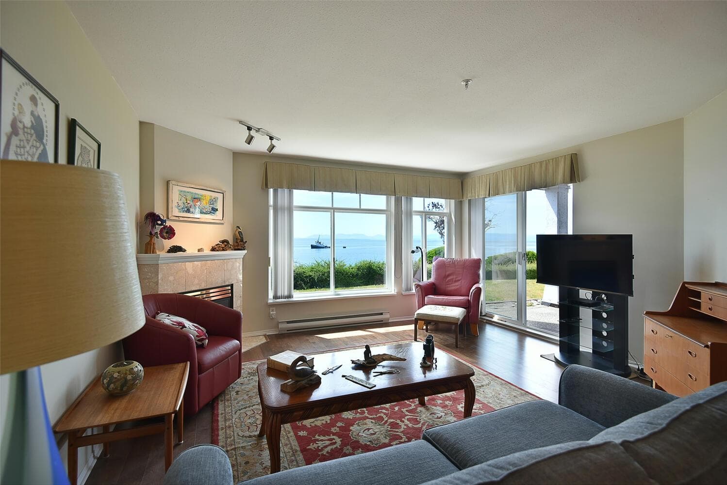 104 - 5470 Inlet Avenue, Sechelt, V7Z 0H4 — photo 4
