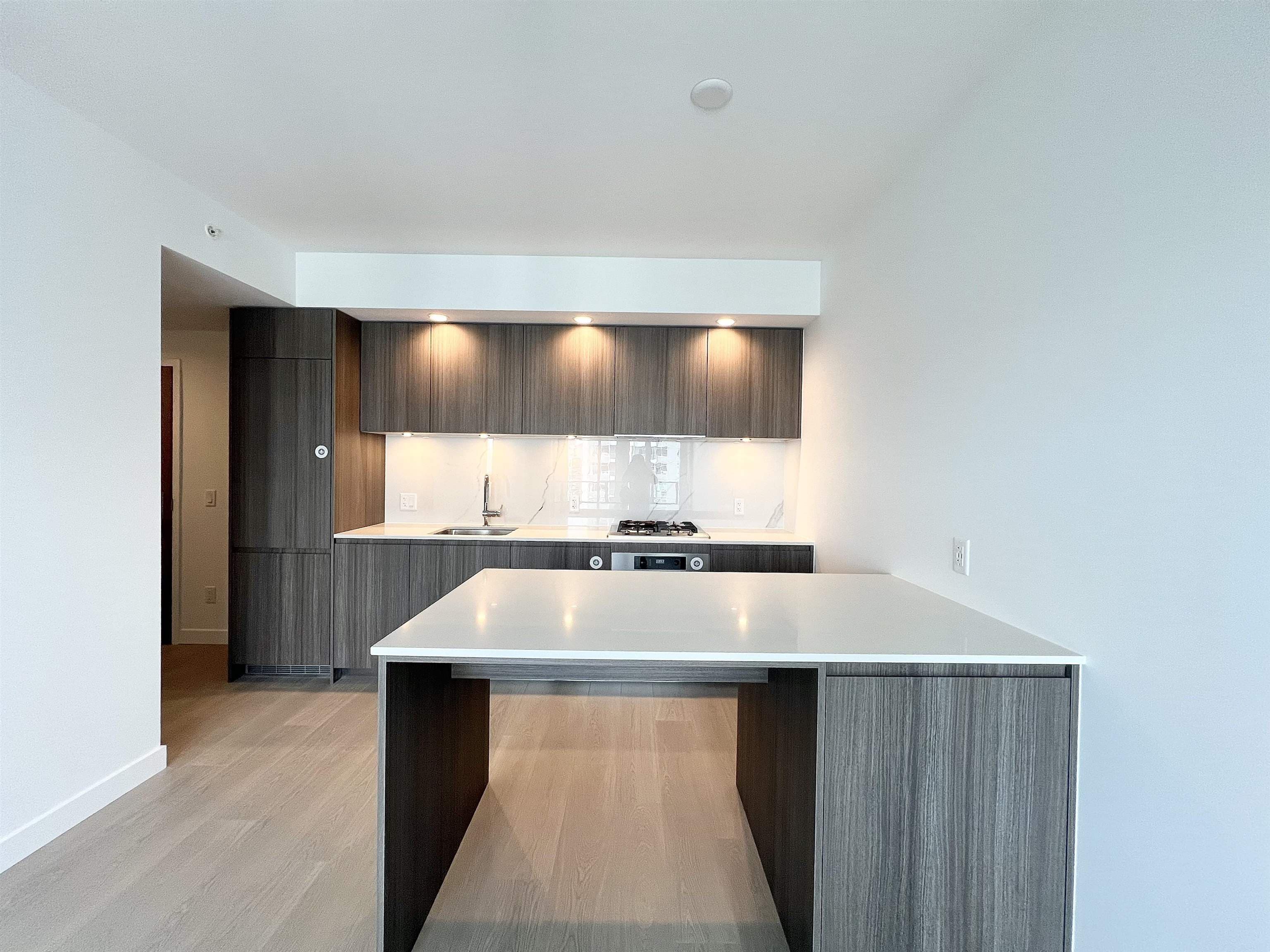 3201 - 6537 Telford Avenue, Burnaby, V5H 0K9 — photo 2