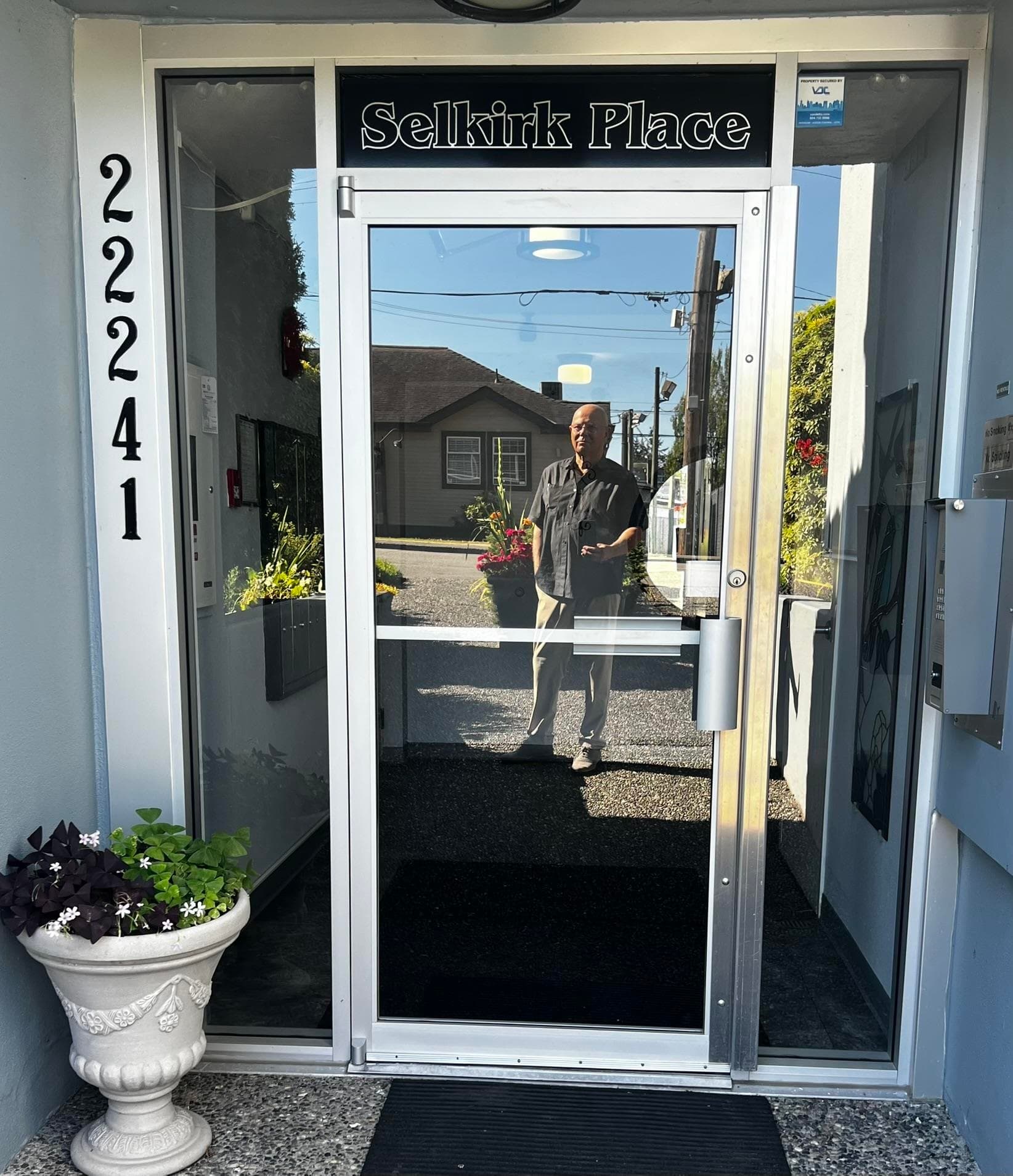 101 - 22241 Selkirk Avenue, Maple Ridge, V2X 2X4 — photo 3