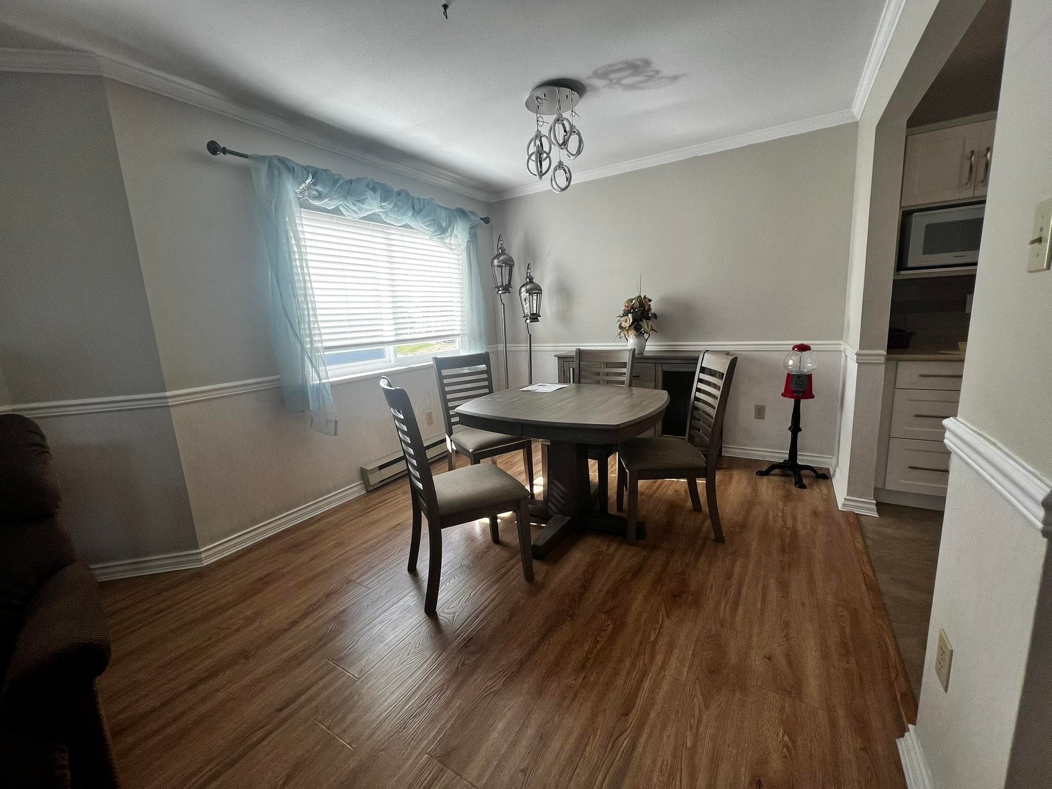 101 - 22241 Selkirk Avenue, Maple Ridge, V2X 2X4 — photo 5
