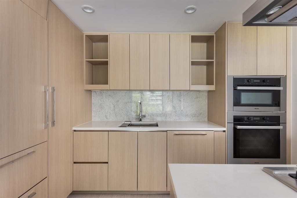 404 - 1768 Cook Street, Vancouver, V5Y 0N3 — photo 4