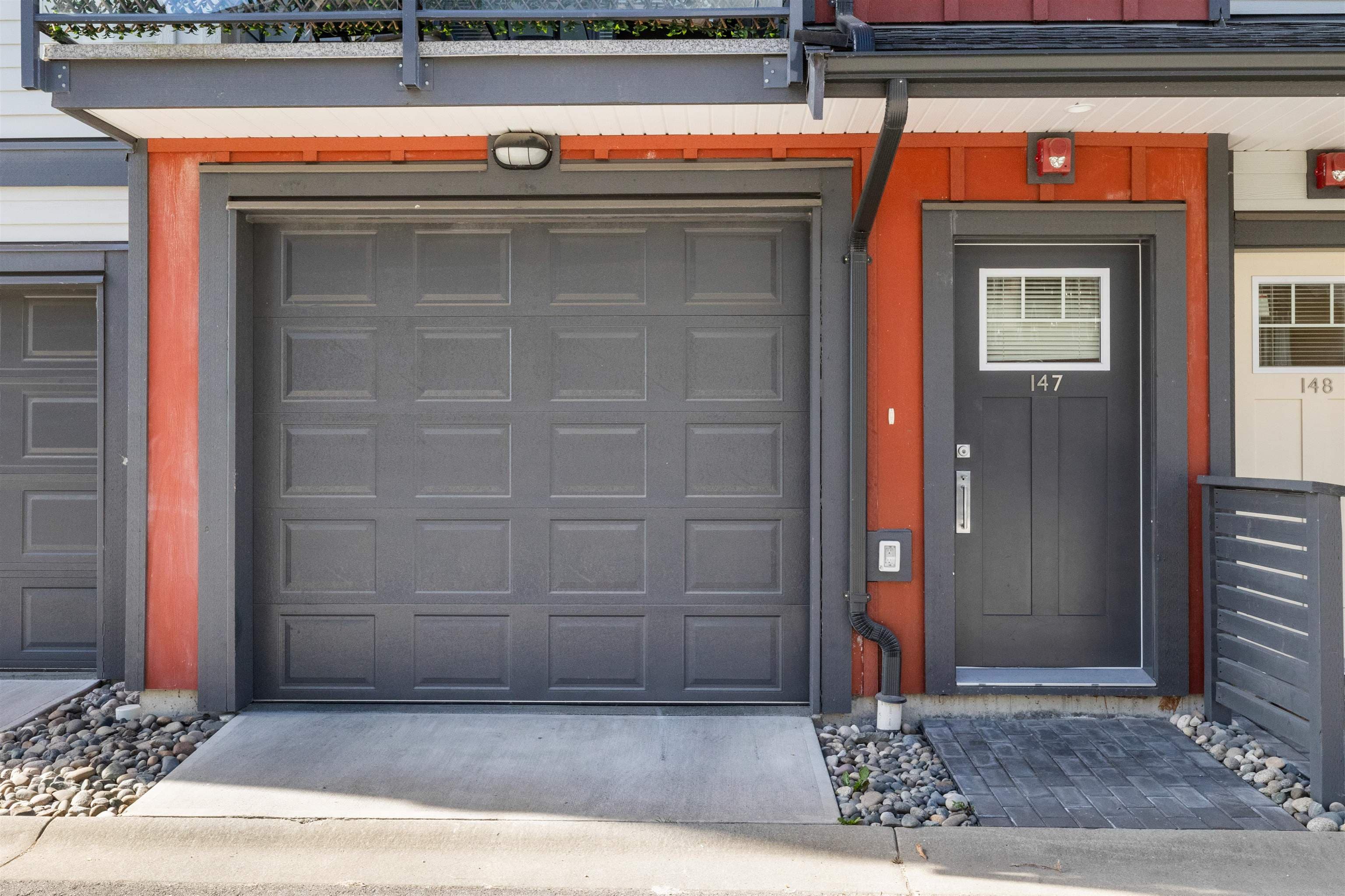 147 - 19451 Sutton Avenue, Pitt Meadows, V3Y 0G6 — photo 2