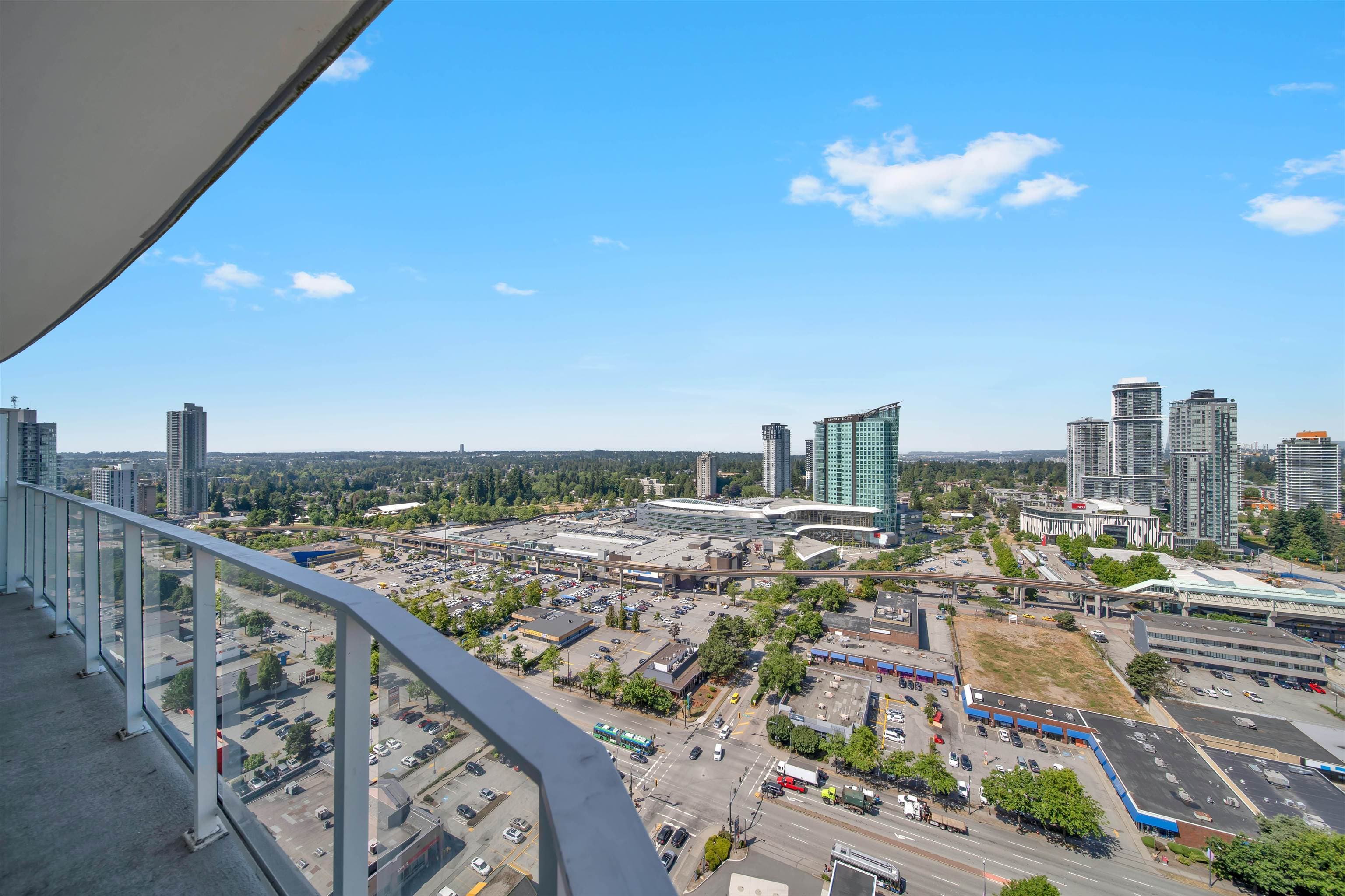 2811 - 13685 102 Avenue, Surrey, V3T 1N7 — photo 4