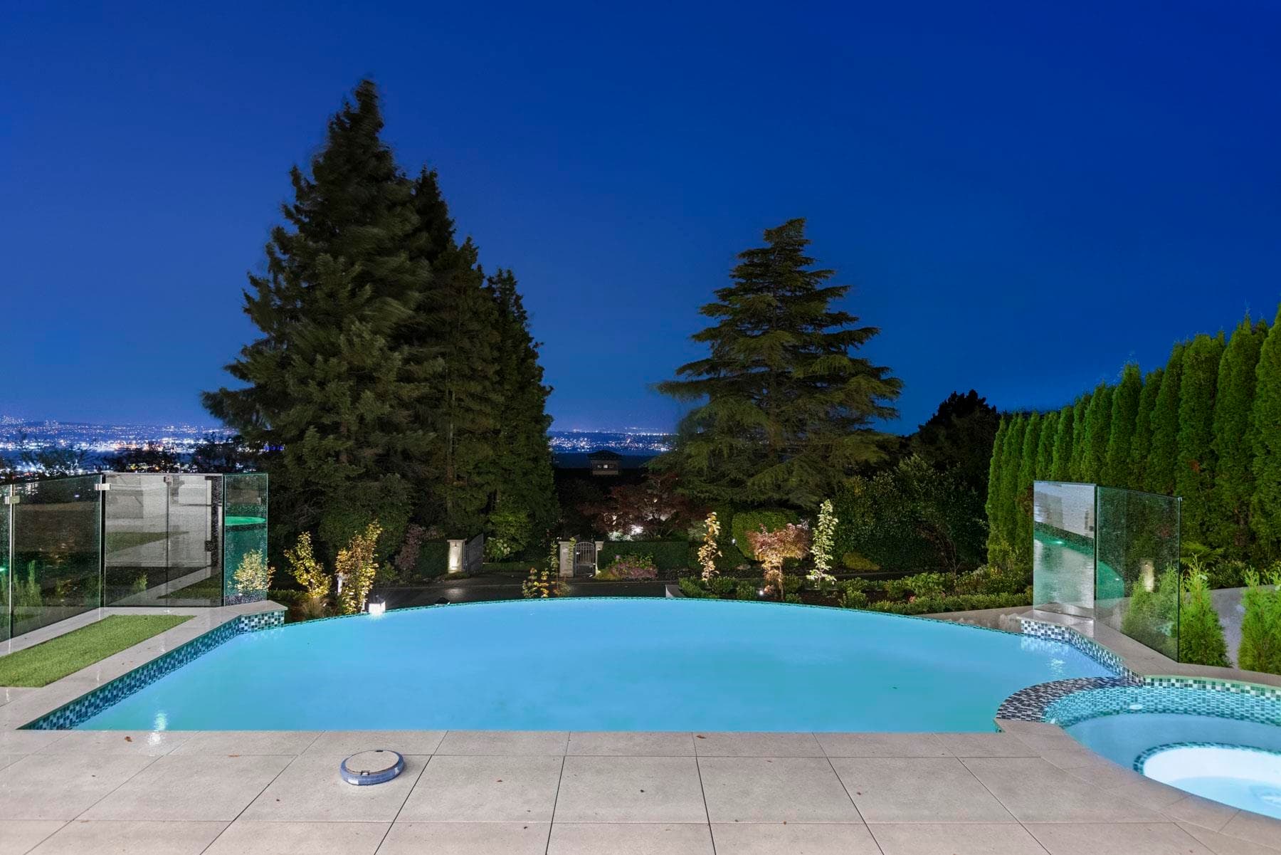 1419 Bramwell Road, West Vancouver, V7S 2N8 — photo 3