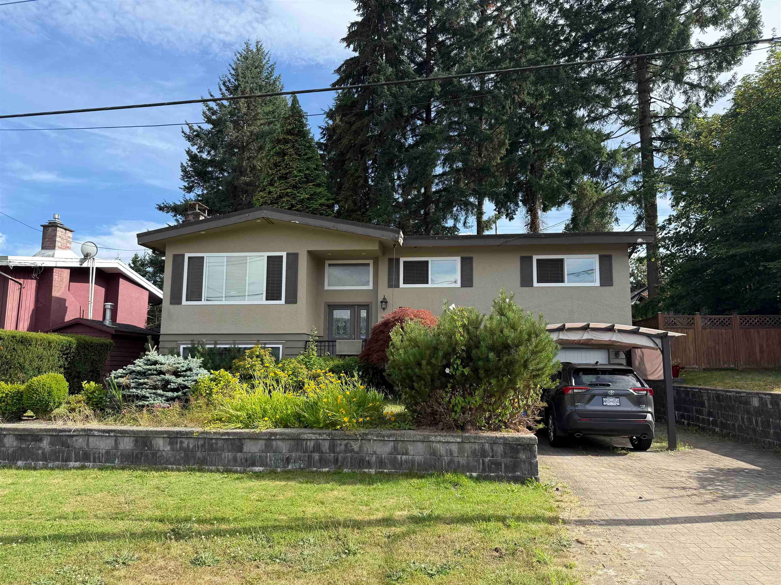 738 Ellice Avenue, Coquitlam