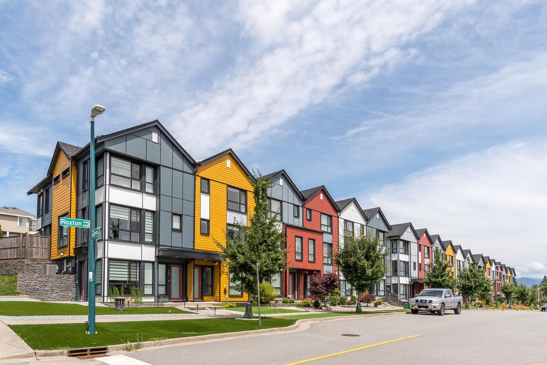 102 - 3419 Roxton Avenue, Coquitlam