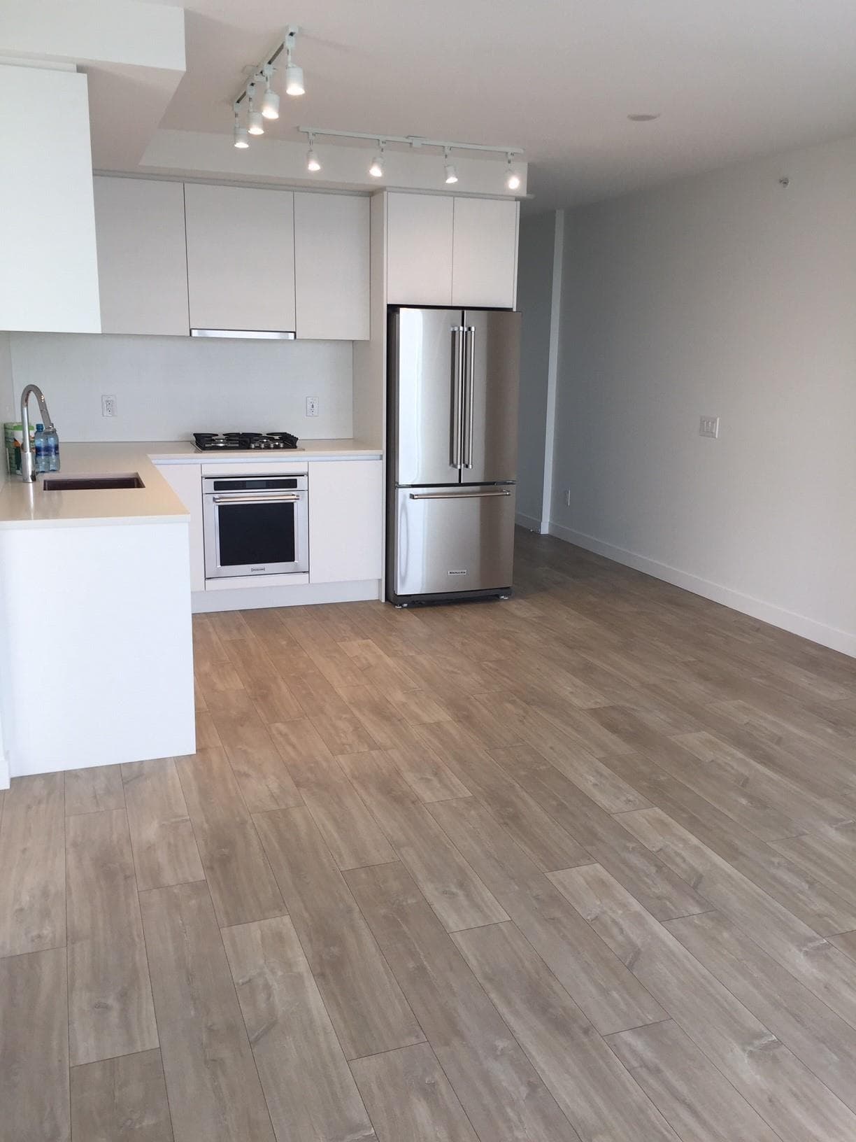 2602 - 525 Foster Avenue, Coquitlam, V3J 0H6 — photo 2