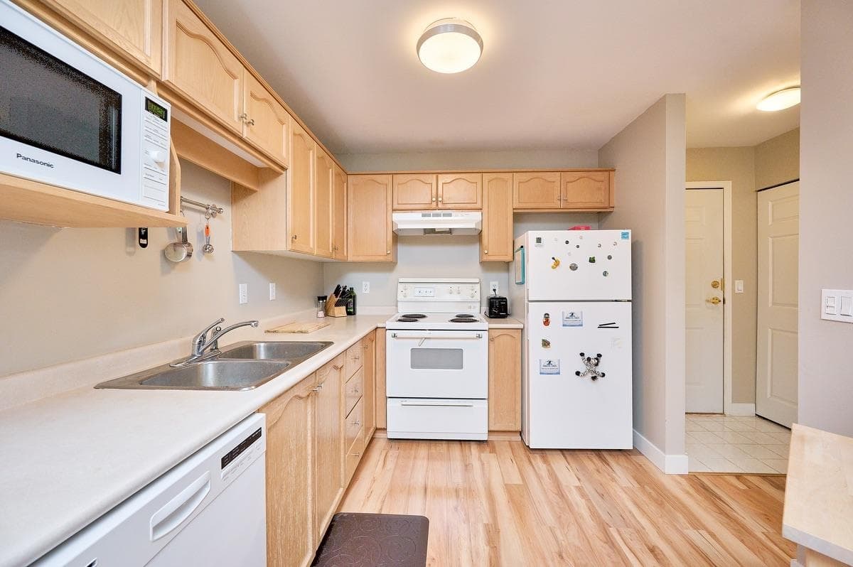 409 - 2615 Jane Street, Port Coquitlam, V3C 3K3 — photo 4