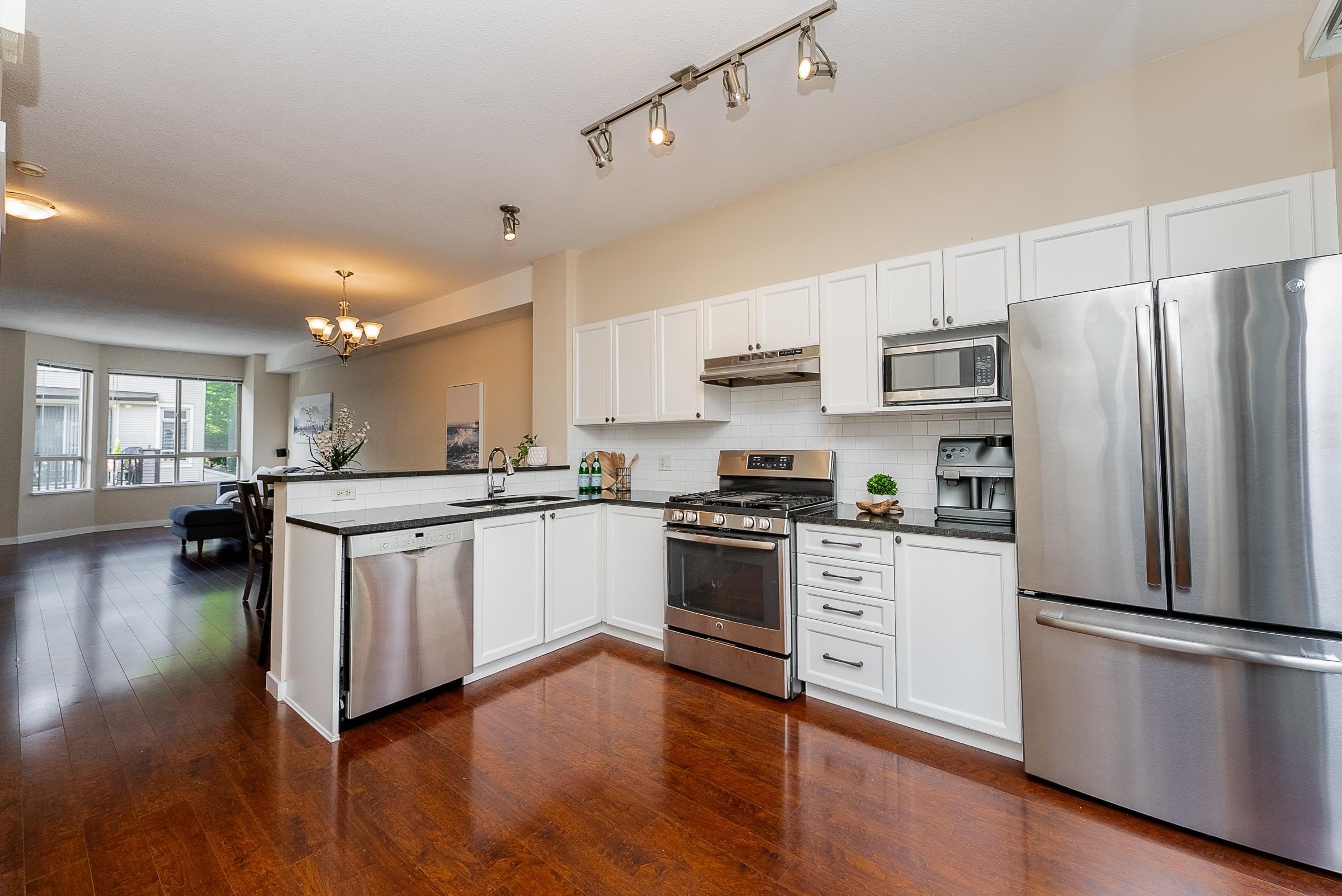 17 - 100 Klahanie Drive, Port Moody, V3H 5K3 — photo 5