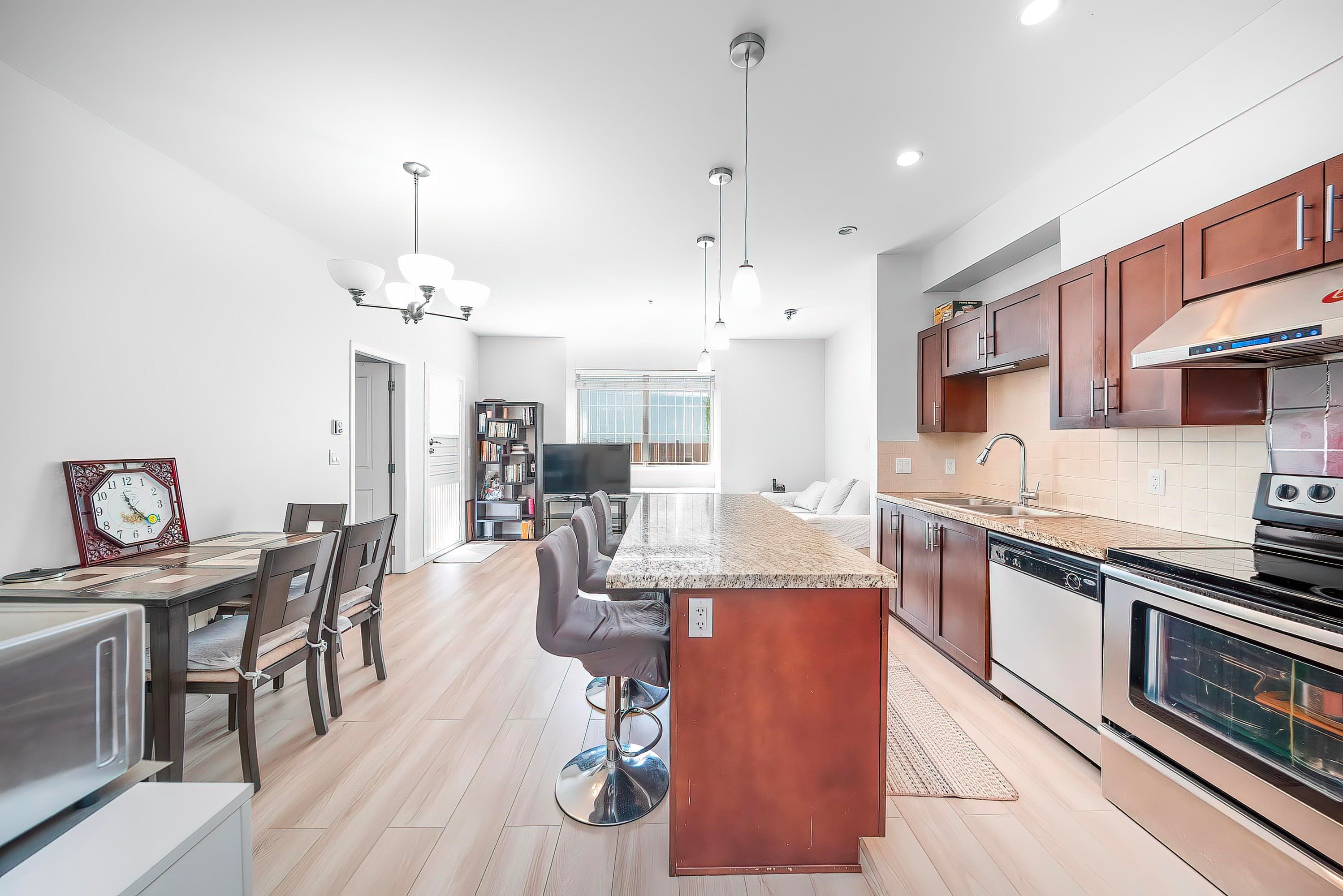 110 - 5000 Imperial Street, Burnaby, V5J 1C8 — photo 3