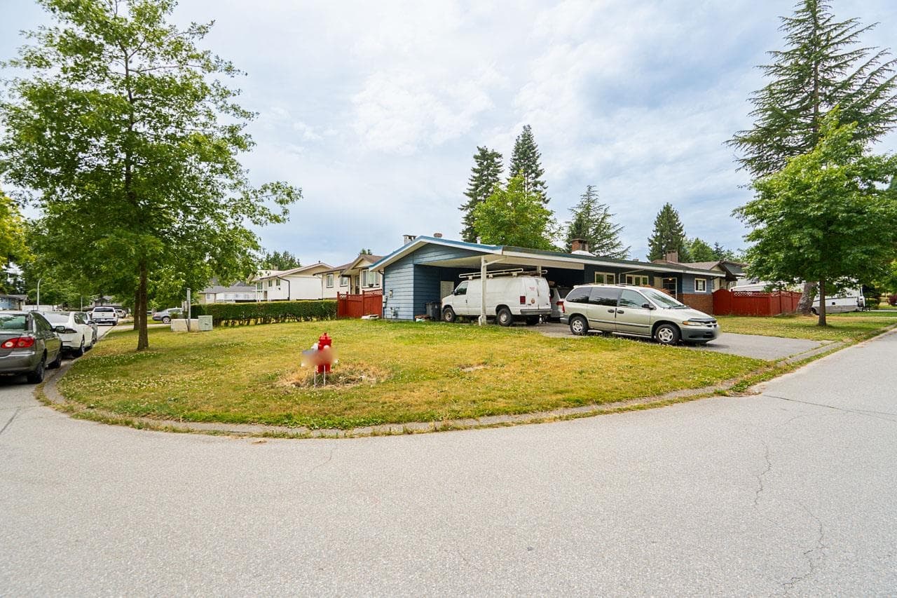 9303 Stuart Crescent, Surrey, V3V 1T8 — photo 4