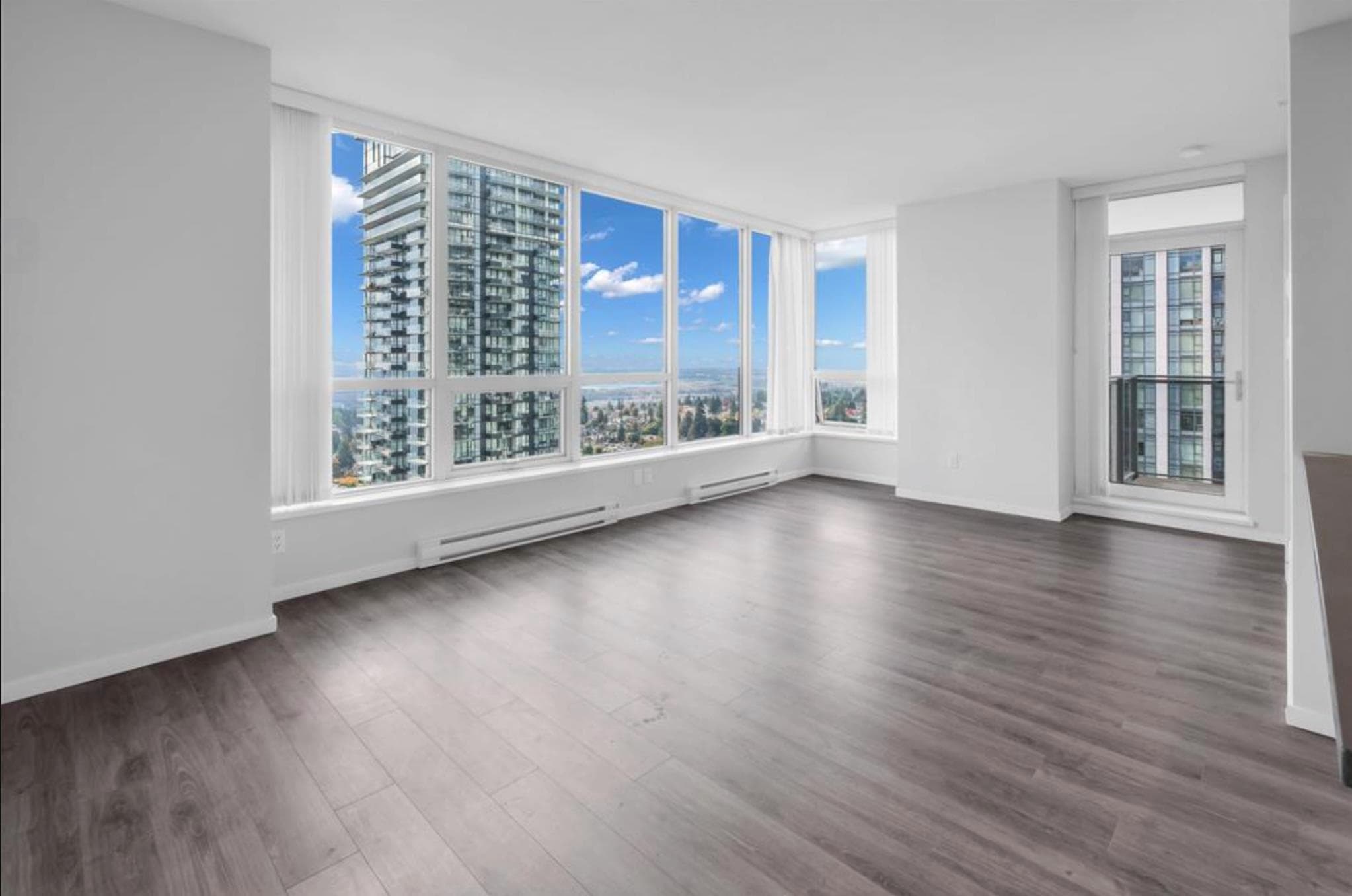 26XX - 6638 Dunblane Avenue, Burnaby, V5H 0G8 — photo 4