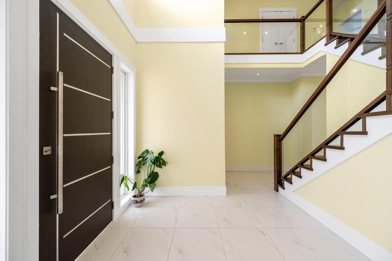 6711 123a Street, Surrey, V3W 0Z1 — photo 3