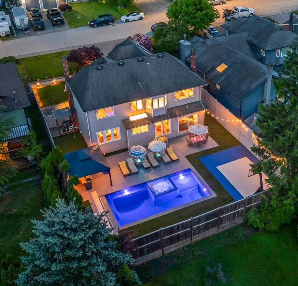 2021 Rufus Drive, North Vancouver