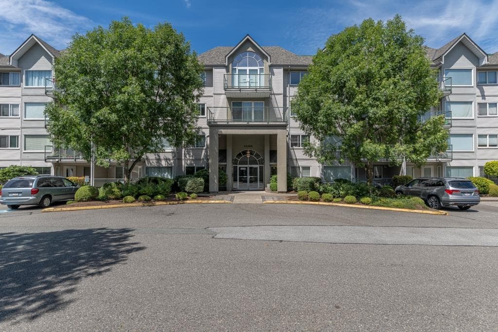 211 - 33688 King Road, Abbotsford, V2S 7P9 — photo 2