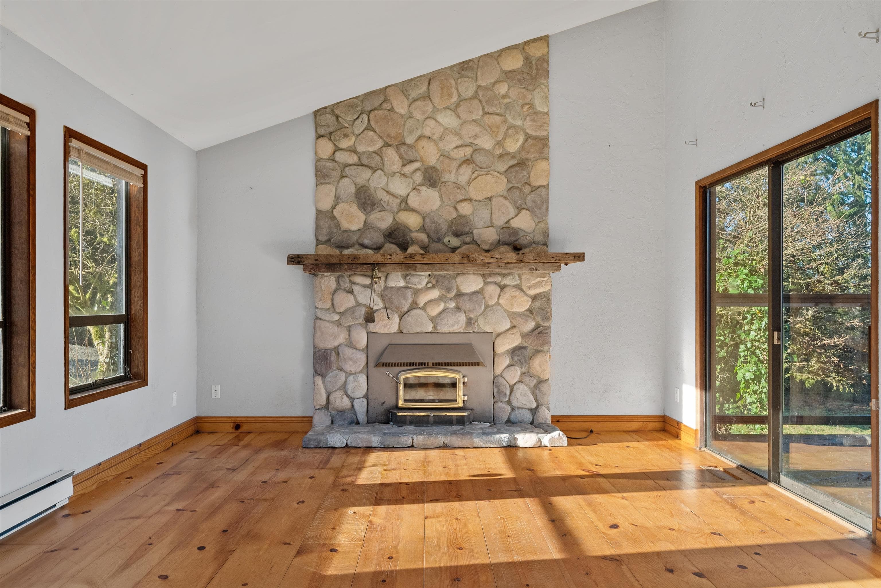 25443 Bosonworth Avenue, Maple Ridge, V2W 1G9 — photo 5