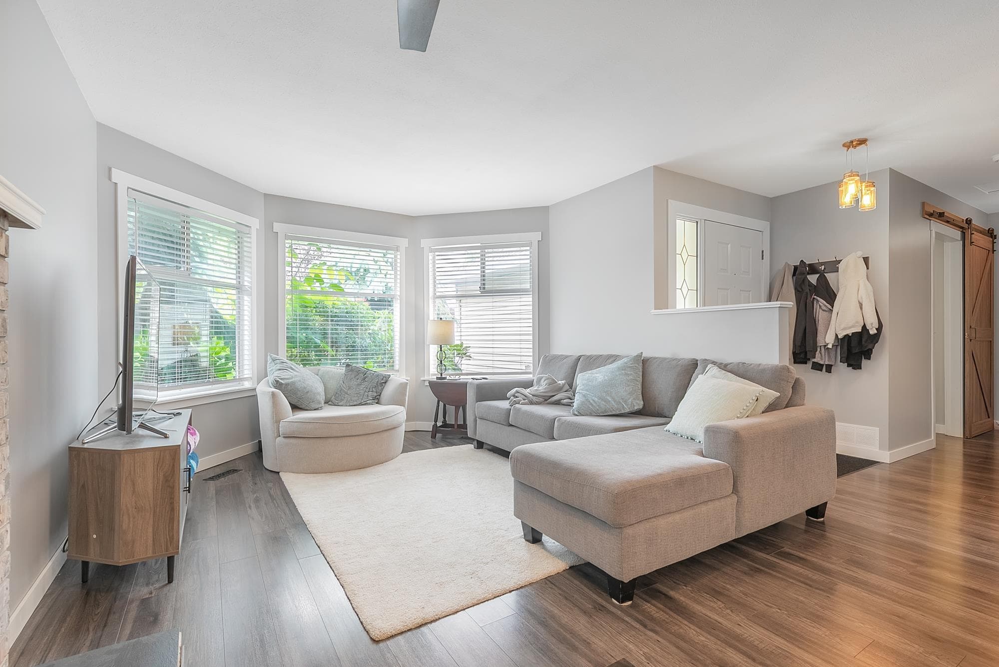 9286 212 Street, Langley, V1M 2B5 — photo 3
