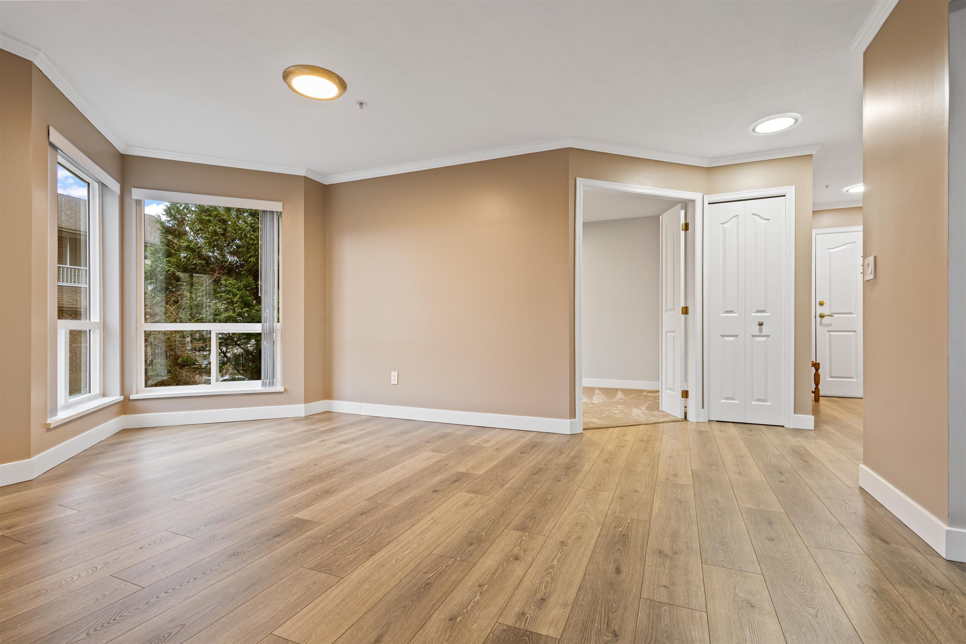 206 - 32120 Mt Waddington Avenue, Abbotsford, V2T 2E8 — photo 4