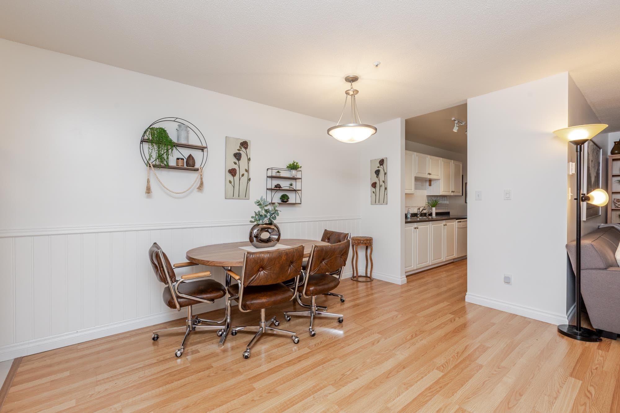 44 - 5670 208 Street, Langley, V3A 8G4 — photo 2