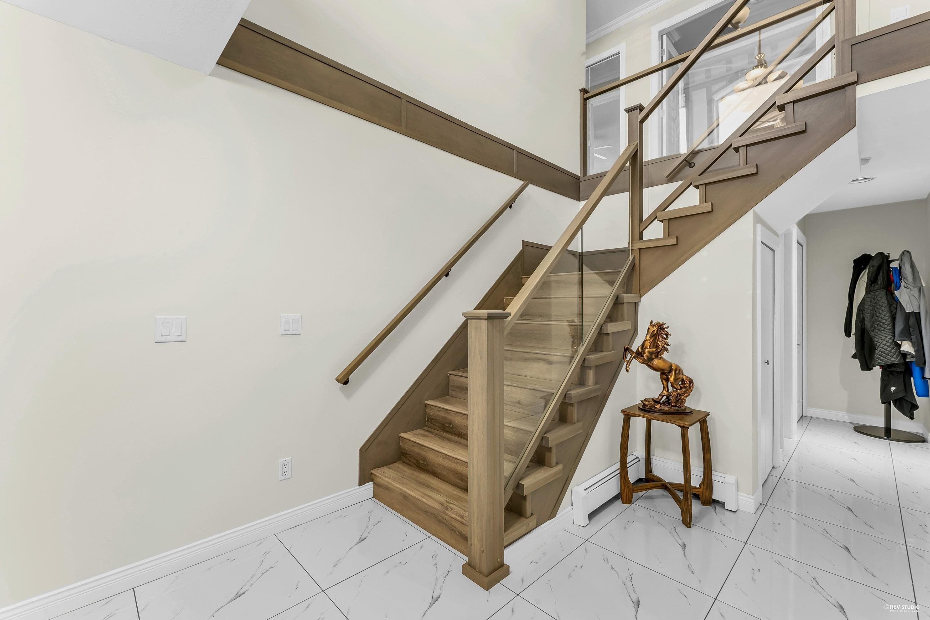 8036 133a Street, Surrey, V3W 4R5 — photo 4