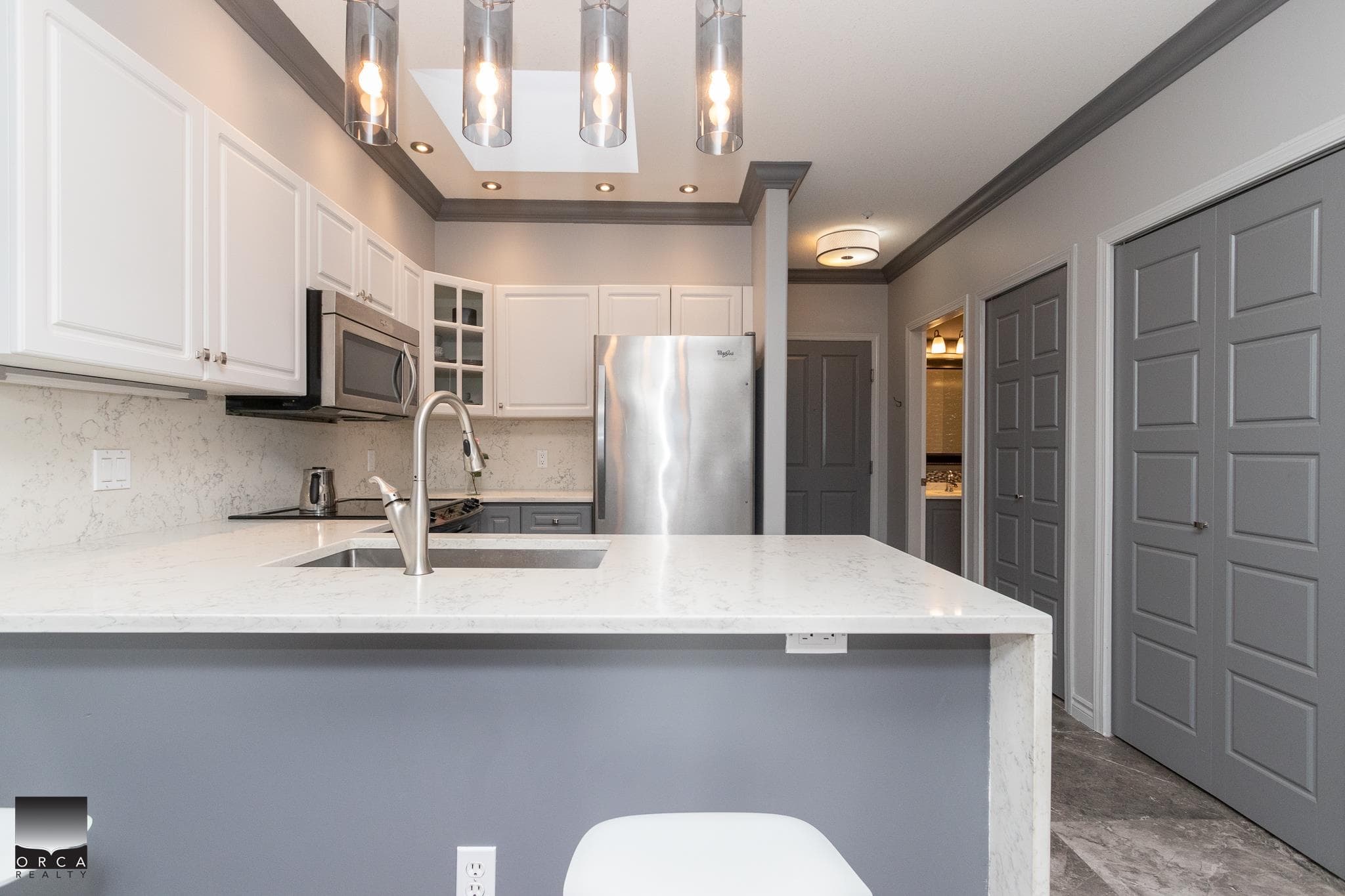 405 - 2755 Maple Street, Vancouver, V6J 5K1 — photo 2