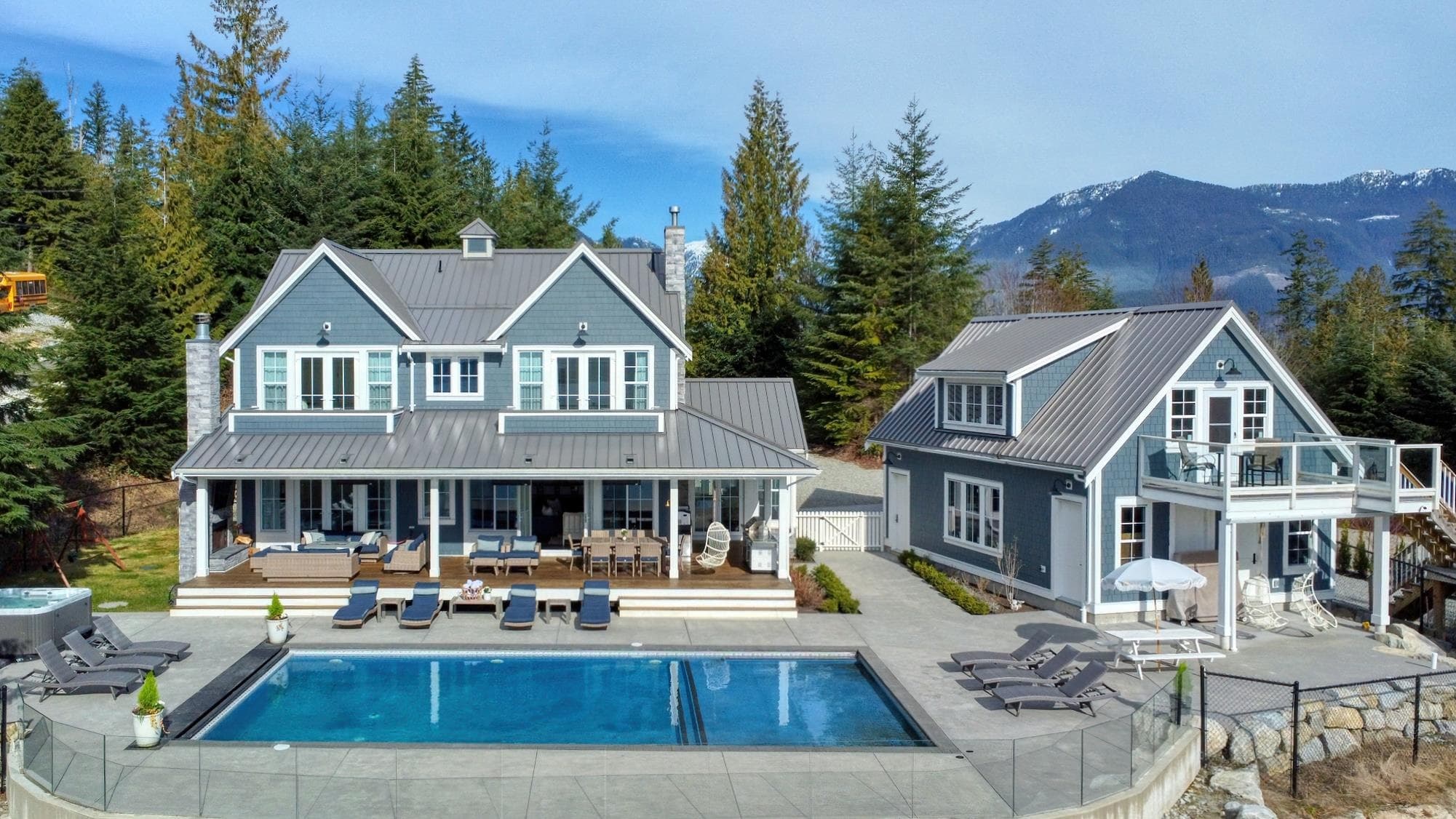 165 Witherby Road, Gibsons, V0N 1V6 — photo 3