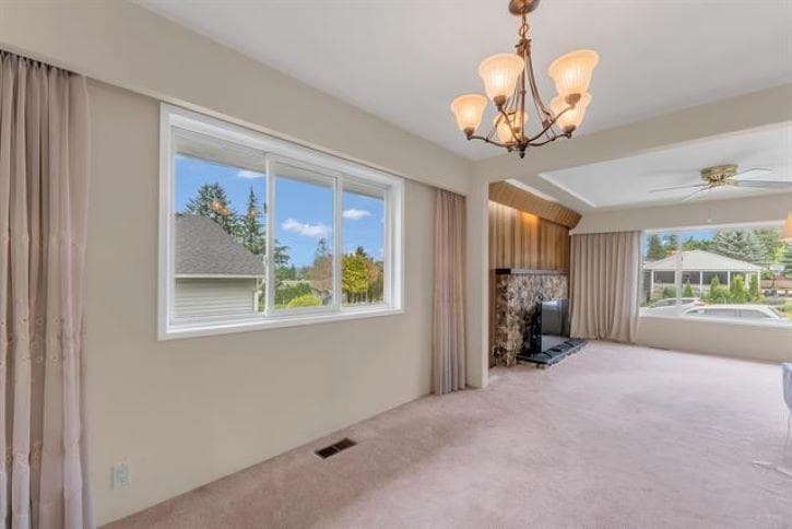 9889 118b Street, Surrey, V3V 4B1 — photo 5