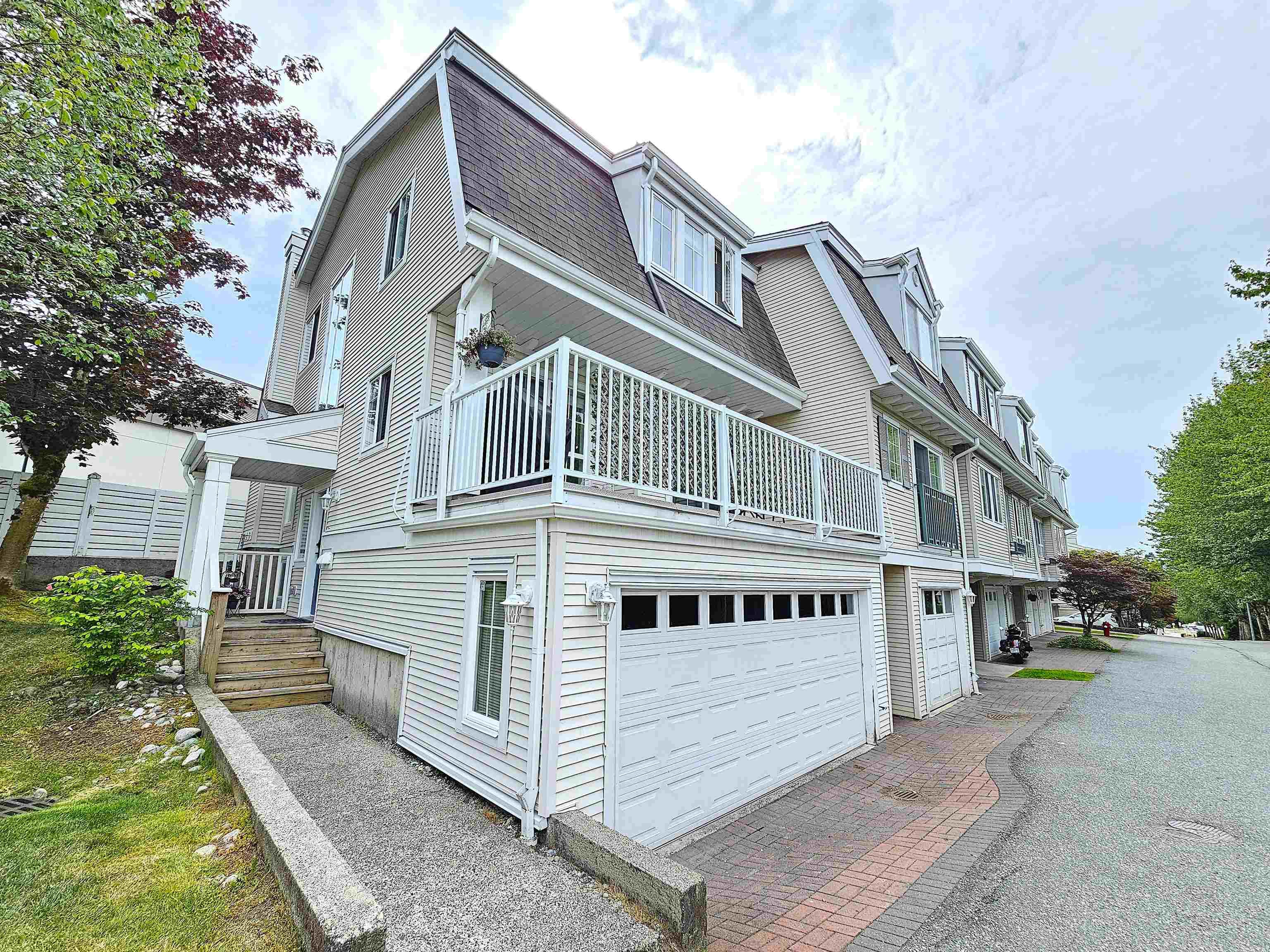 74 - 8890 Walnut Grove Drive, Langley, V1M 3W4 — photo 1