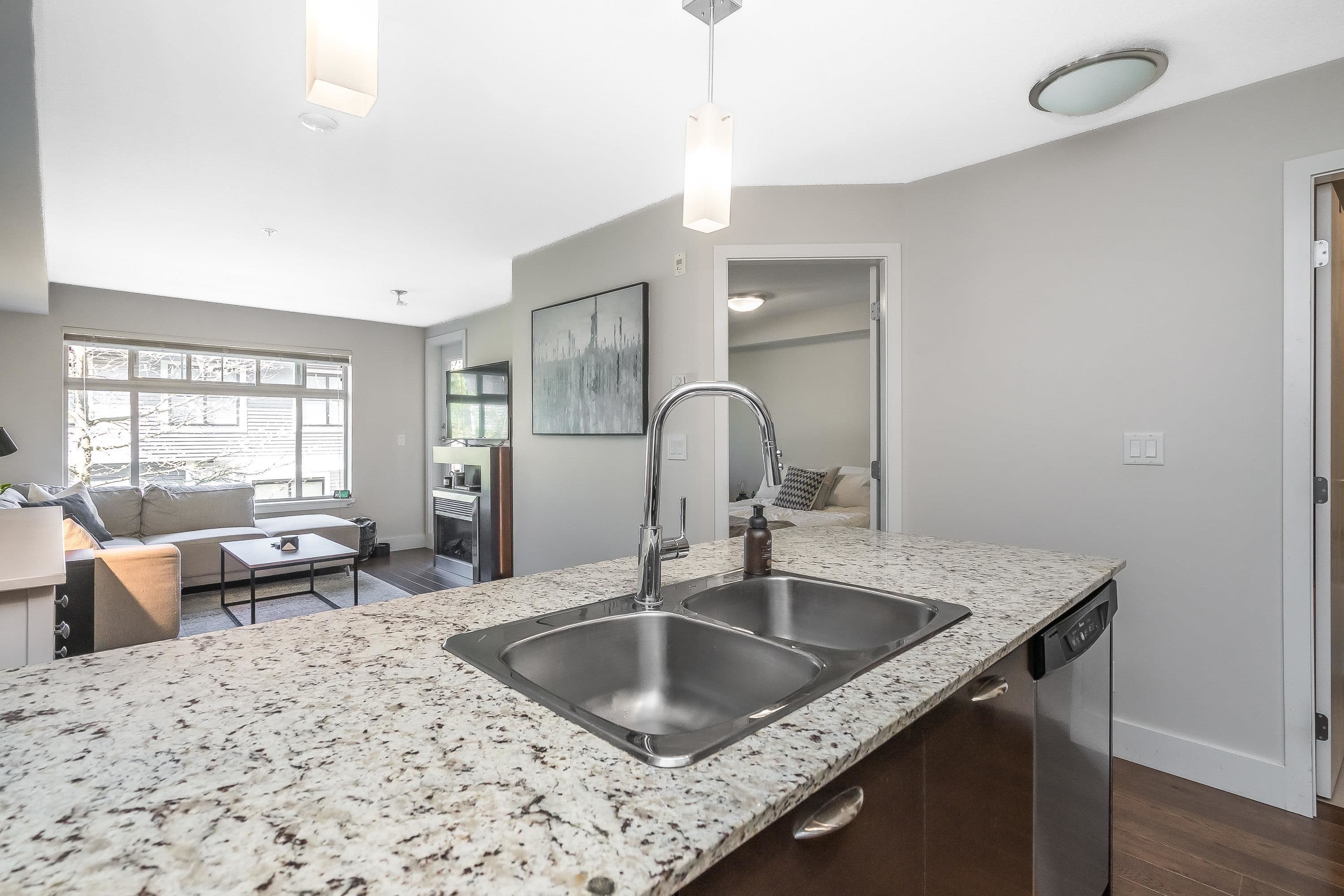 316 - 2233 Mckenzie Road, Abbotsford, V2S 4A1 — photo 3