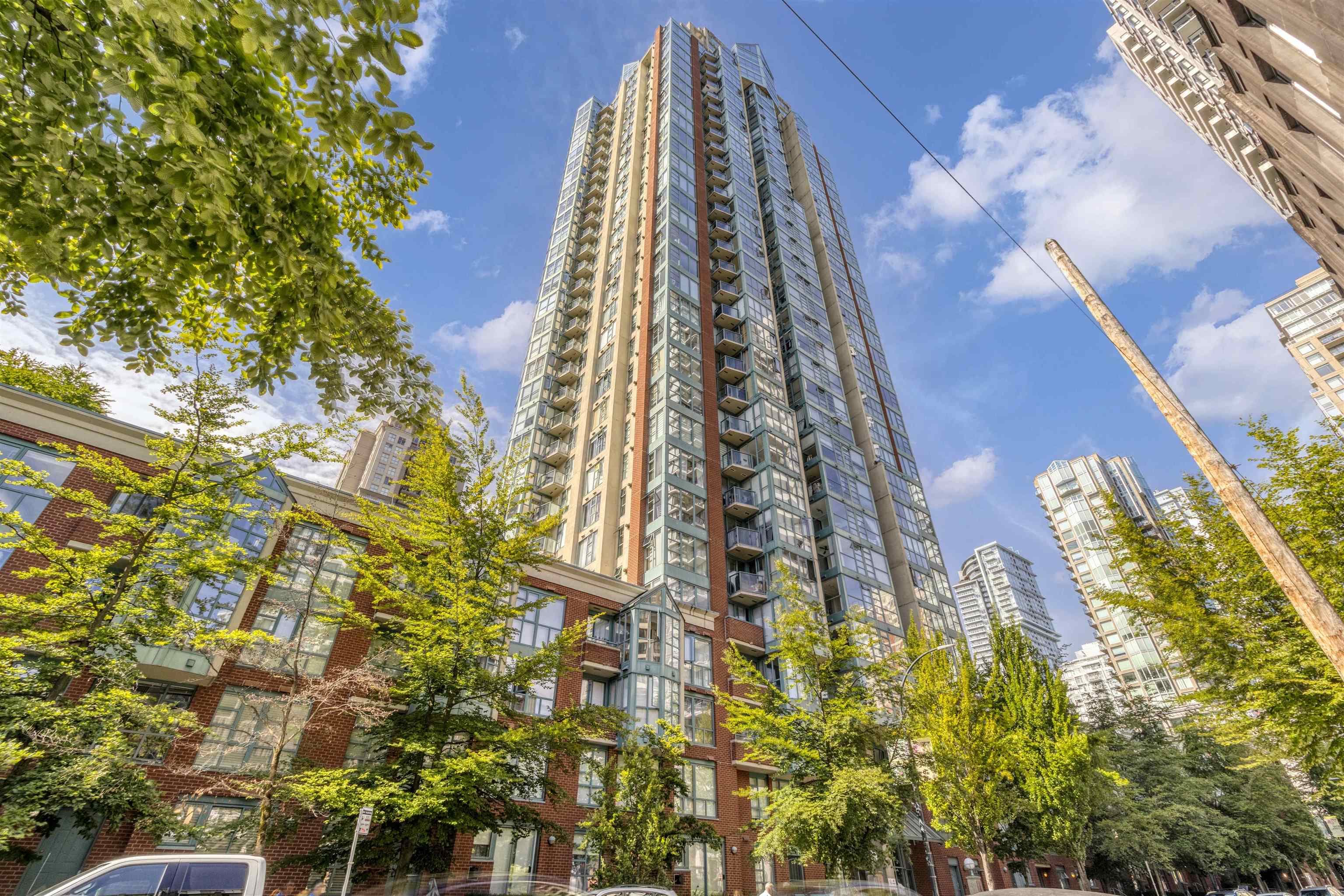 710 - 939 Homer Street, Vancouver, V6B 2W6 — photo 2