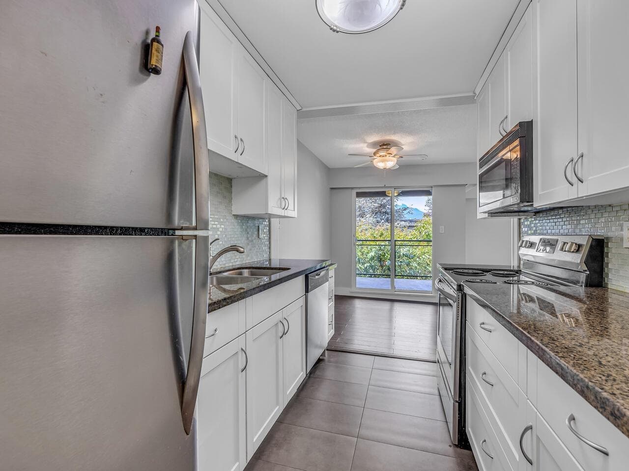 304 - 2224 Eton Street, Vancouver, V5L 1C8 — photo 2