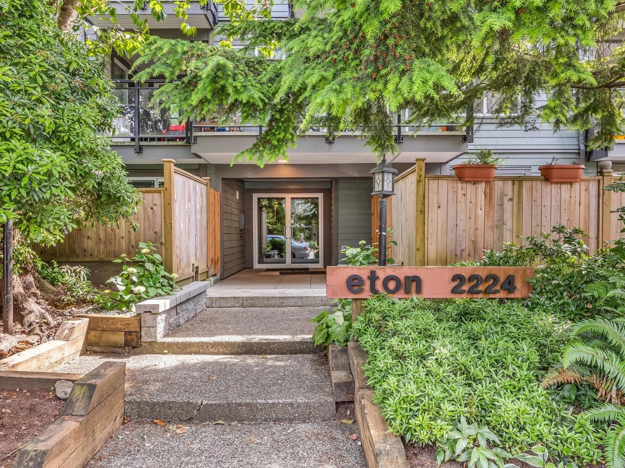 304 - 2224 Eton Street, Vancouver