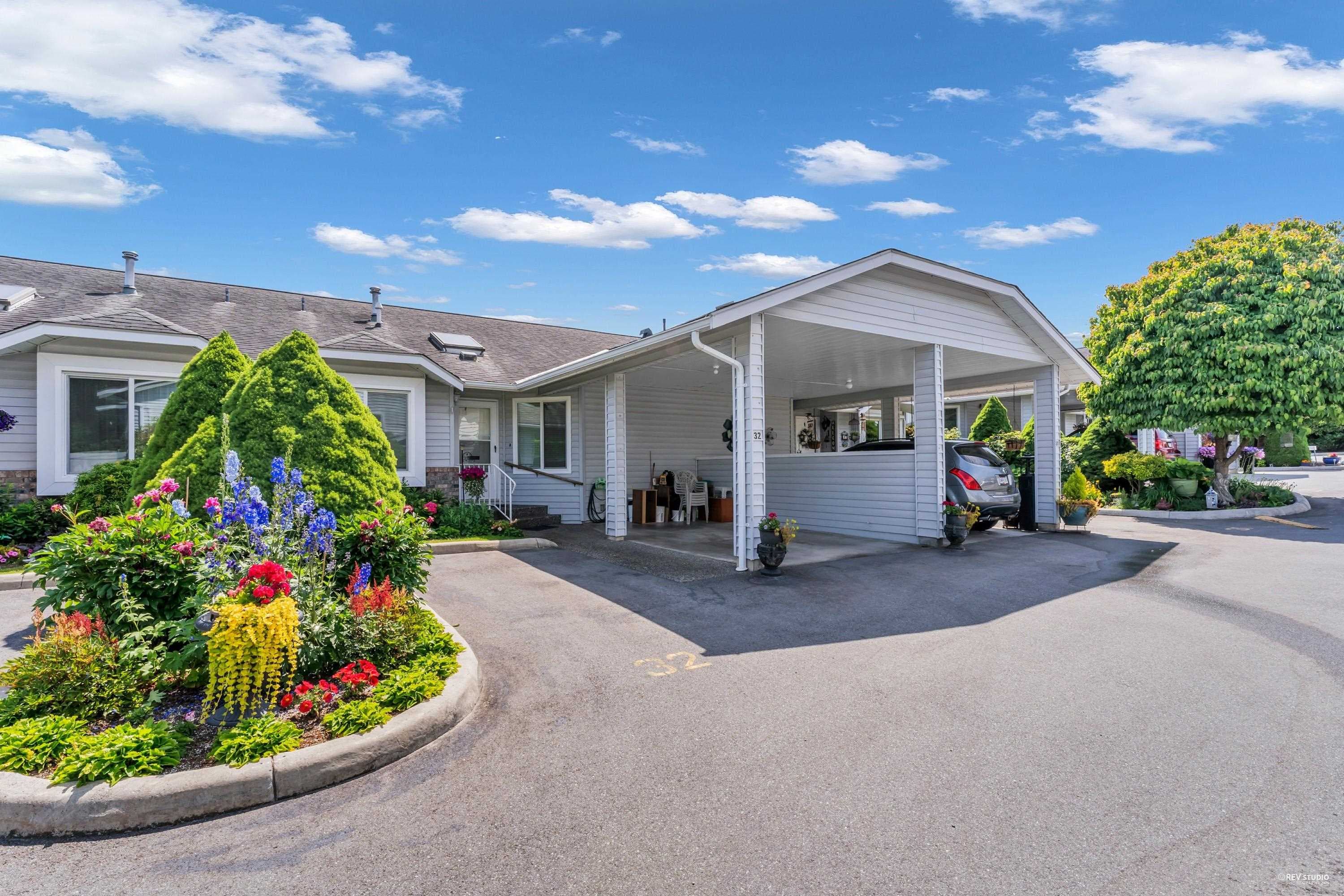 32 - 2989 Trafalgar Street, Abbotsford, V2S 7X9 — photo 1