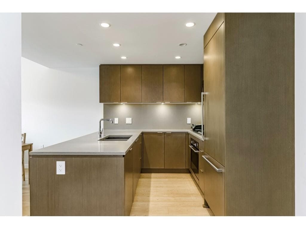 1401 - 112 E 13th Street, North Vancouver, V7L 0E4 — photo 4