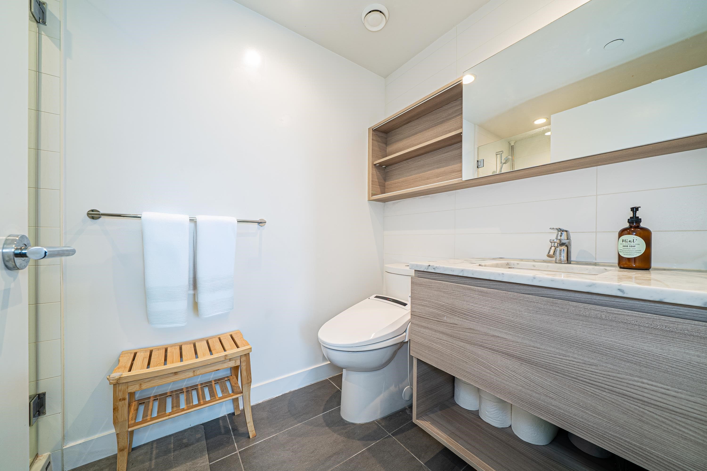 607 - 657 Whiting Way, Coquitlam, V3J 0J6 — photo 4