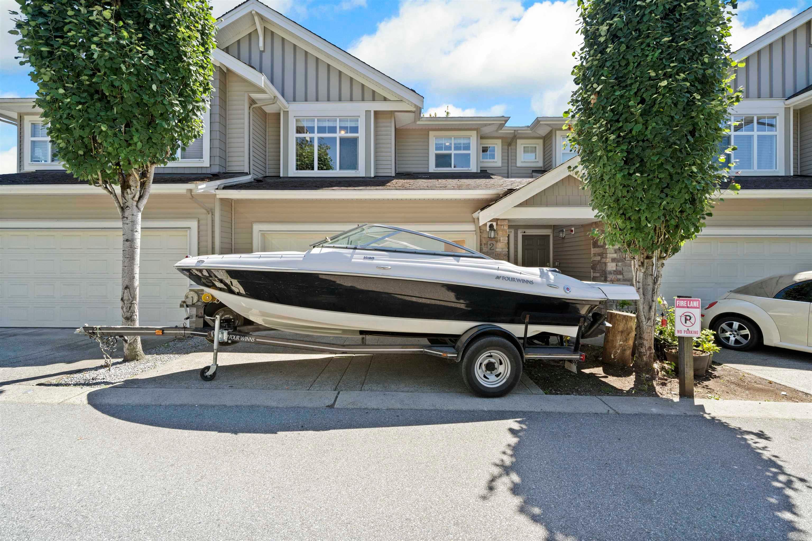 2 - 11282 Cottonwood Drive, Maple Ridge, V2X 8W7 — photo 2