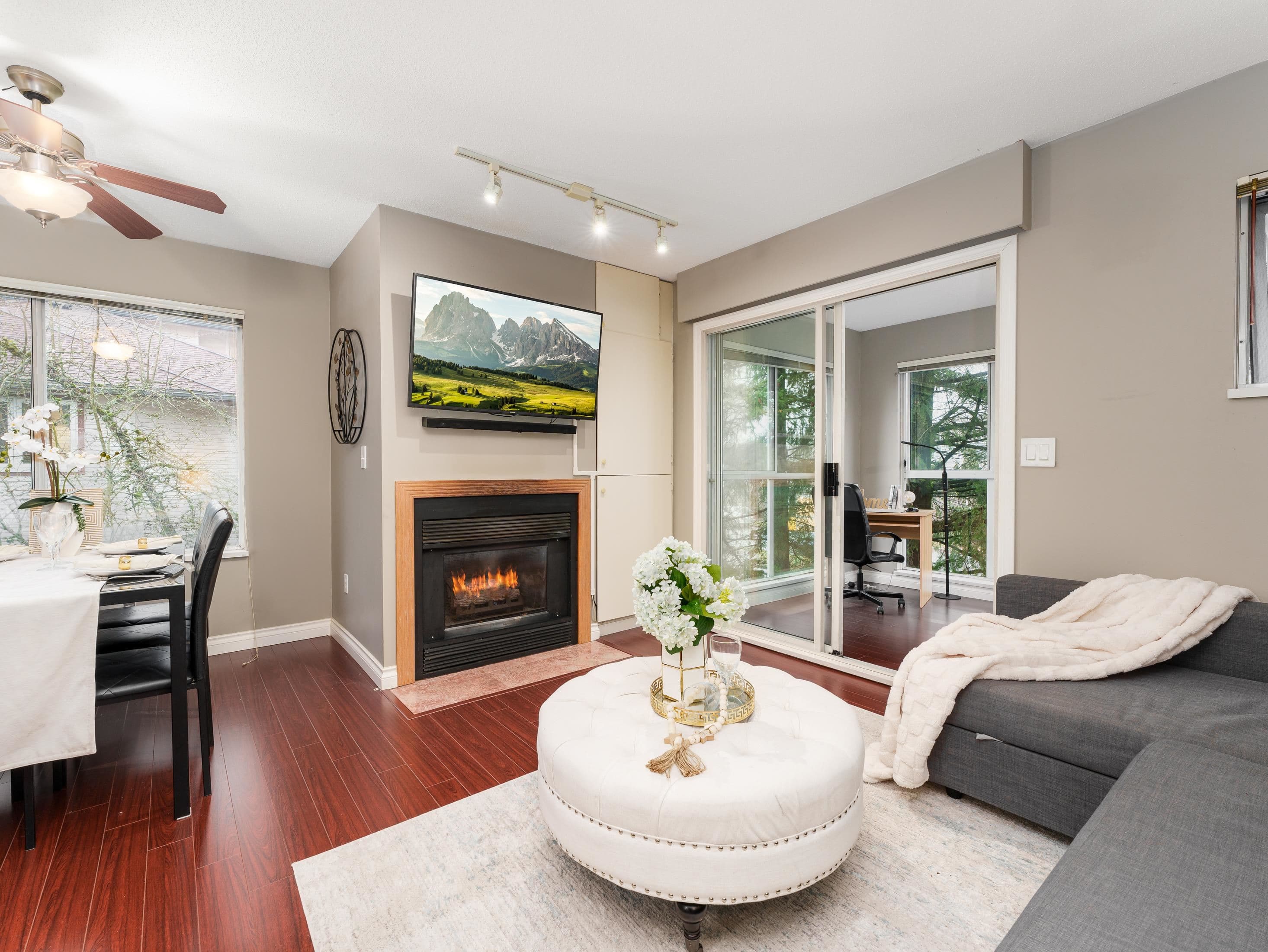 303 - 3683 Wellington Avenue, Vancouver