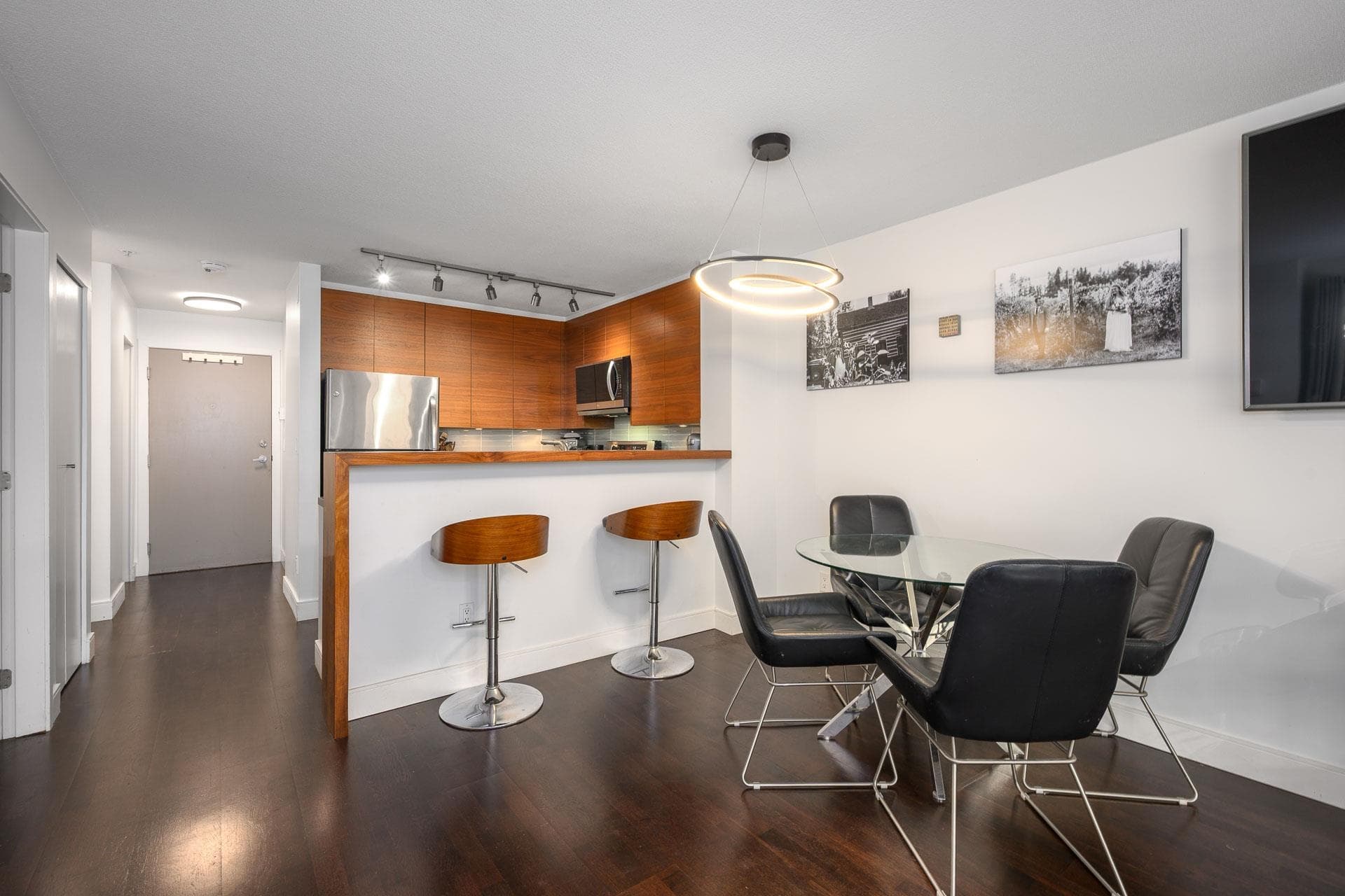 204 - 124 W 3rd Street, North Vancouver, V7M 1E8 — photo 4