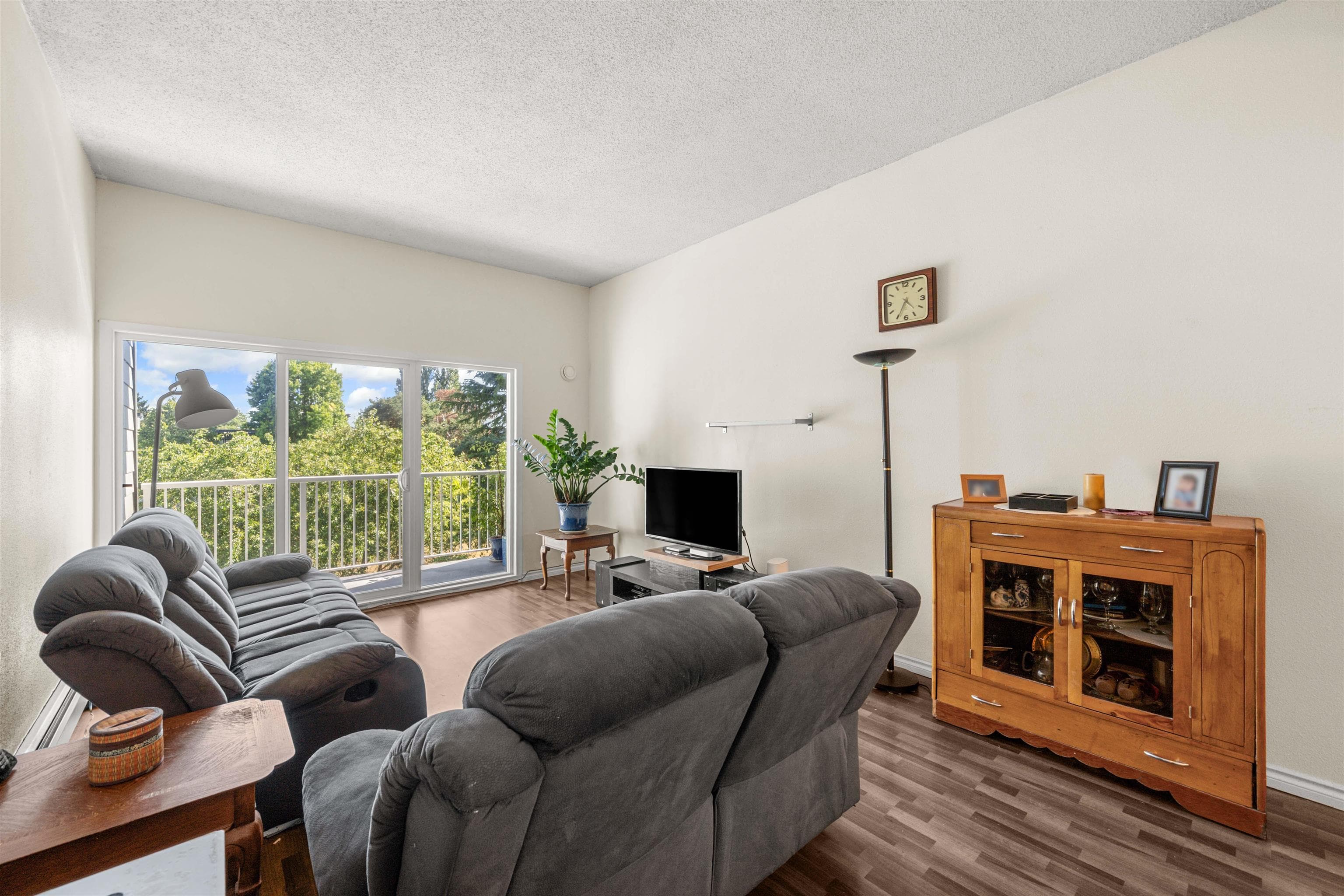 312 - 3451 Springfield Drive, Richmond, V7E 1Z2 — photo 5