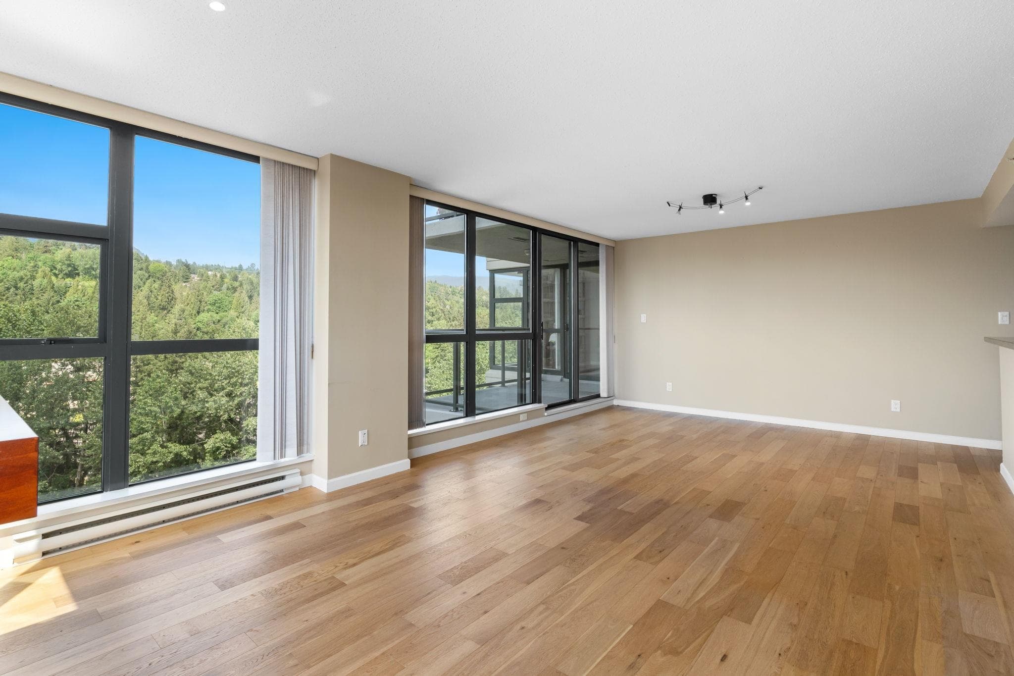 1206 - 288 Ungless Way, Port Moody, V3H 0C9 — photo 5