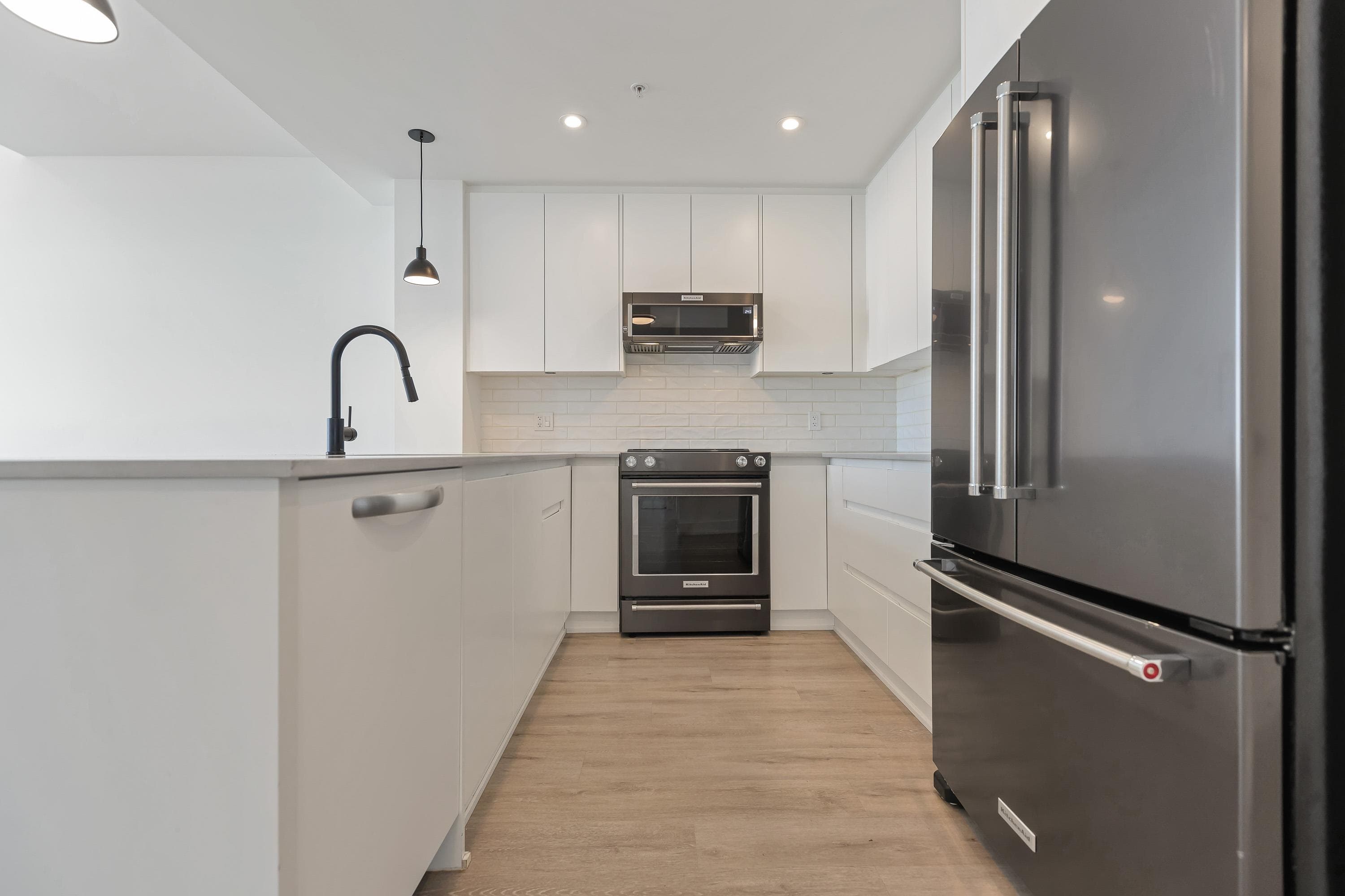1612 - 2180 Kelly Avenue, Port Coquitlam, V3C 0S6 — photo 4