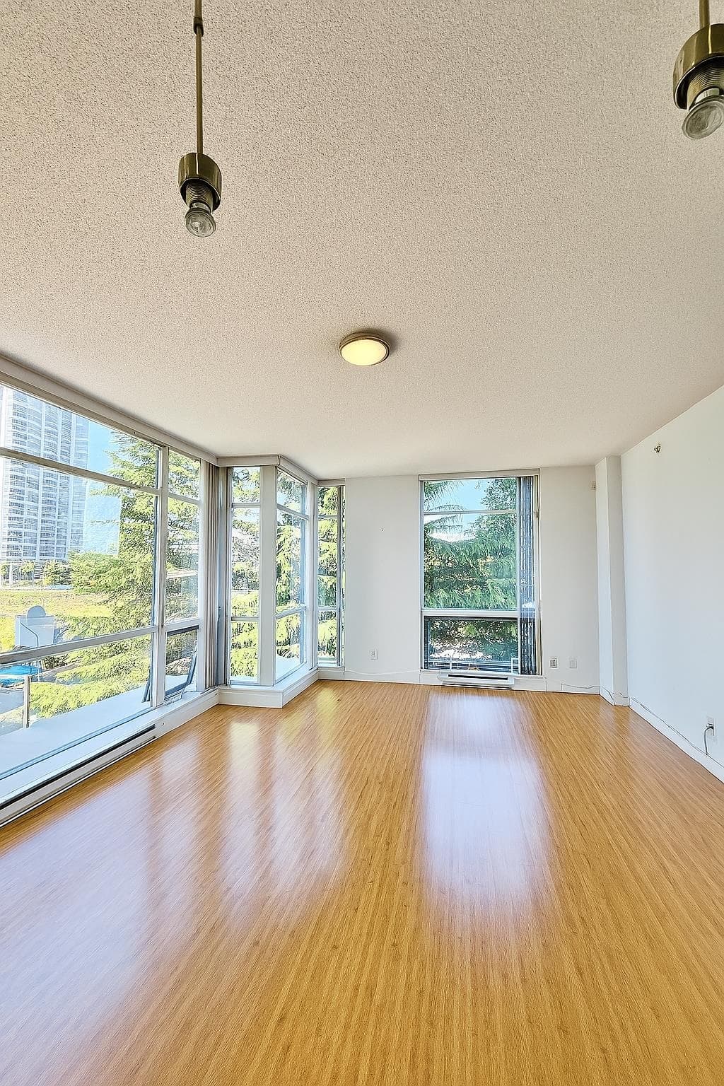 506 - 13399 104 Avenue, Surrey, V3T 0C9 — photo 3