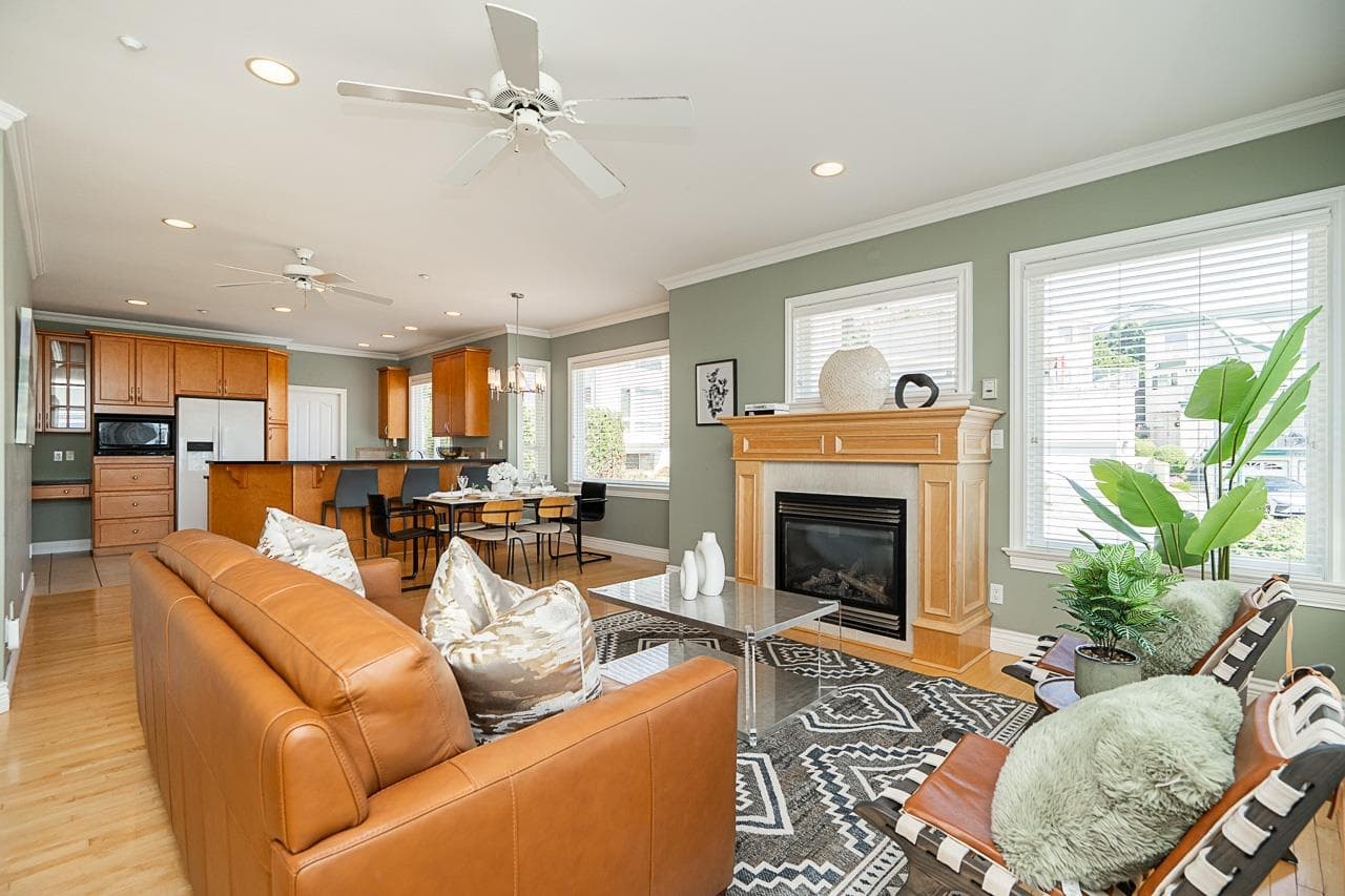 15645 Pacific Avenue, White Rock, V4B 1S1 — photo 5