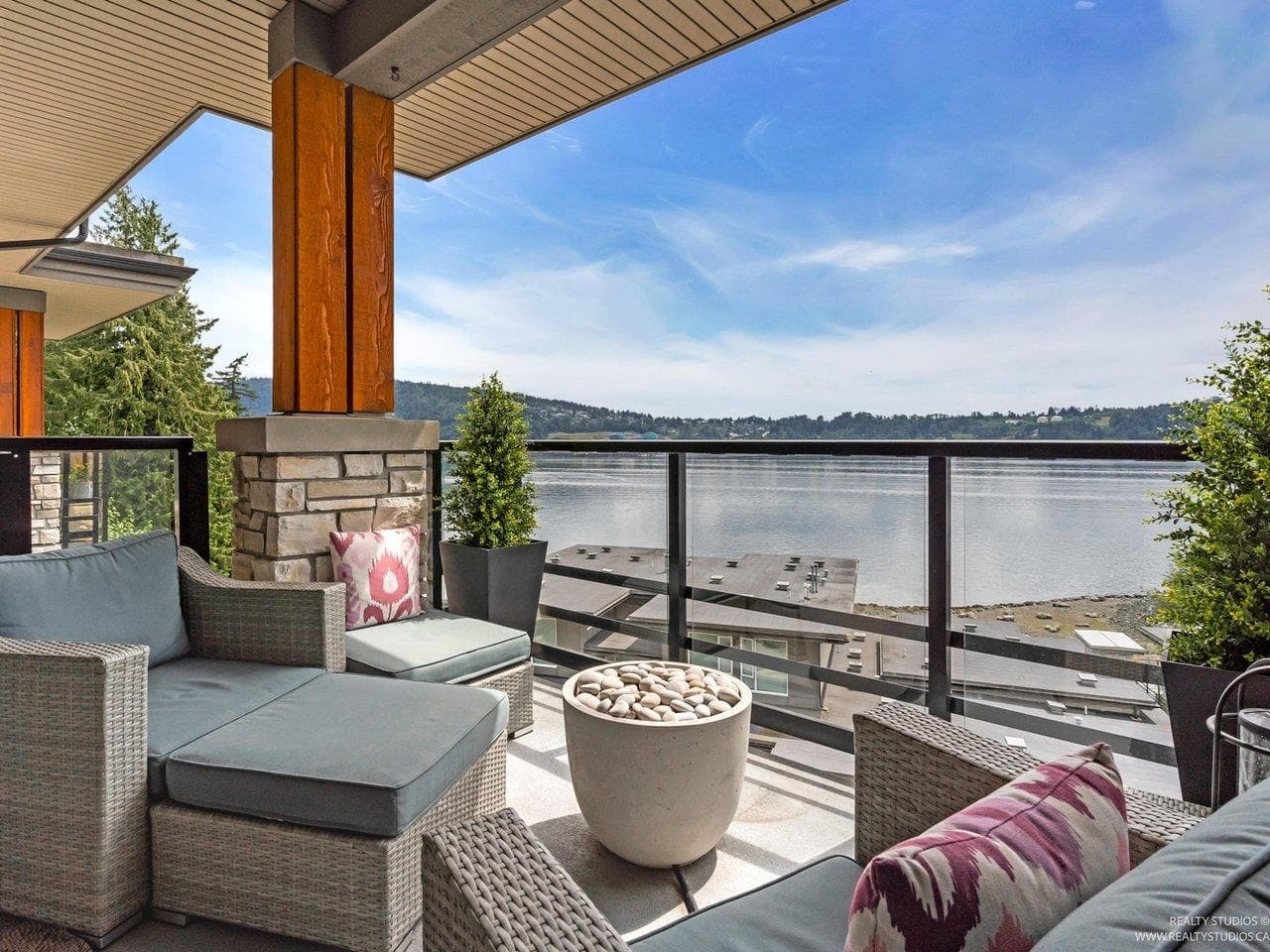 401 - 3911 Cates Landing Way, North Vancouver, V7G 0A6 — photo 4