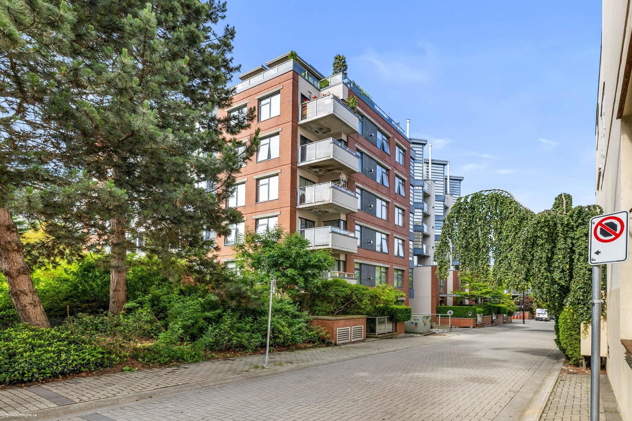 207 - 2228 Marstrand Avenue, Vancouver, V6K 4T1 — photo 3
