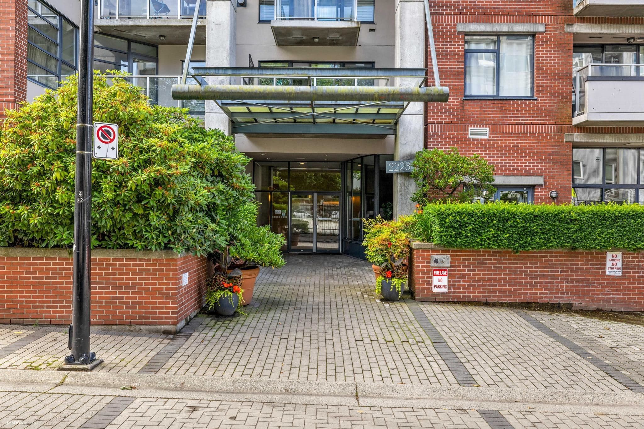 207 - 2228 Marstrand Avenue, Vancouver, V6K 4T1 — photo 4