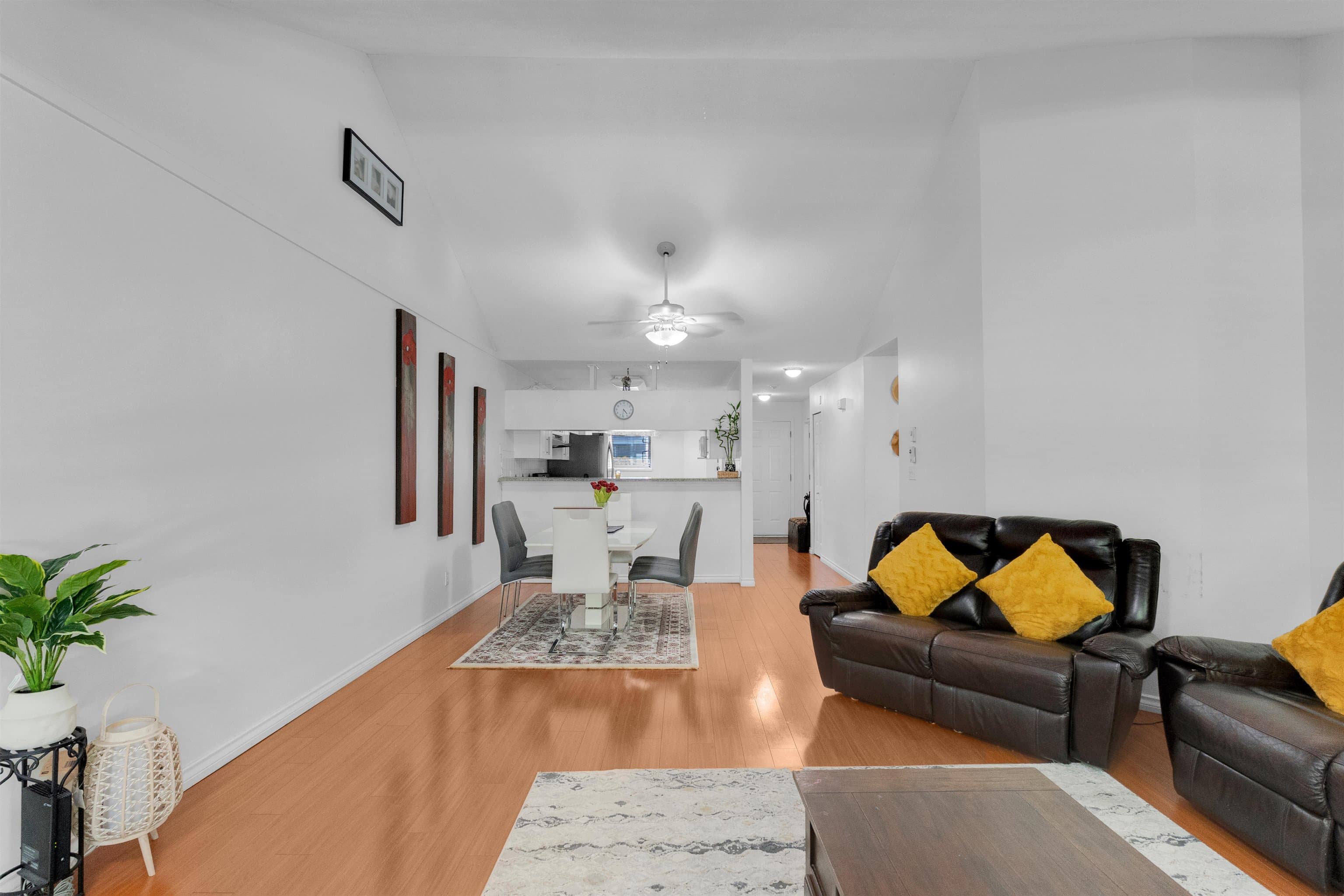 11 - 13670 84 Avenue, Surrey, V3W 0T6 — photo 3