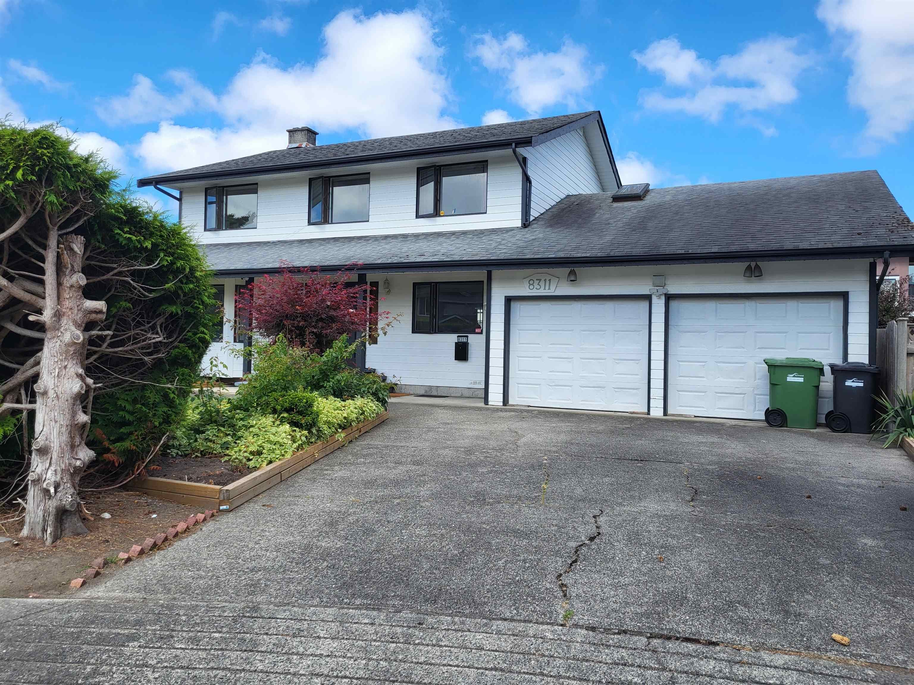 8311 Sierpina Place, Richmond, V7A 4N8 — photo 3