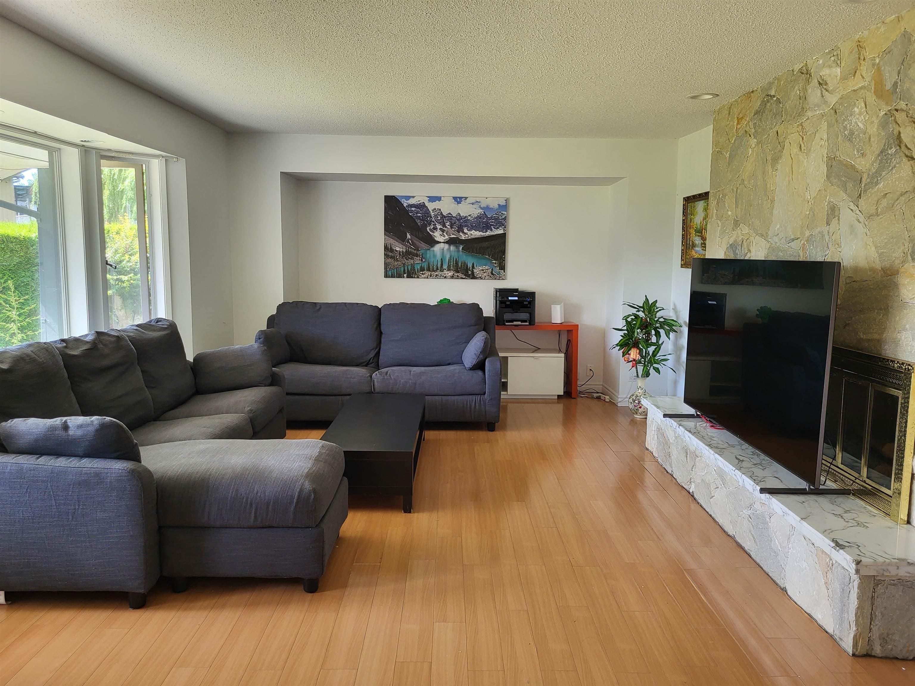 8311 Sierpina Place, Richmond, V7A 4N8 — photo 4
